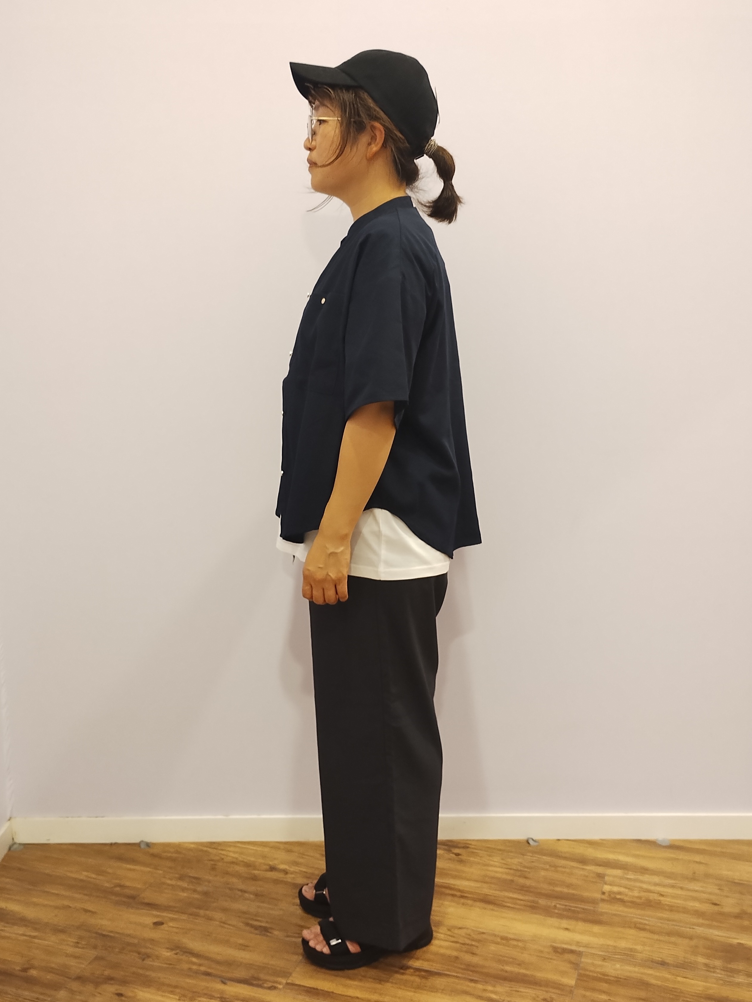 しもさんの「SHOO･LA･RUE｜【洗濯機可/S-LL】夏に快適サラサラ感 大人のプリントTシャツ」を使ったコーディネート