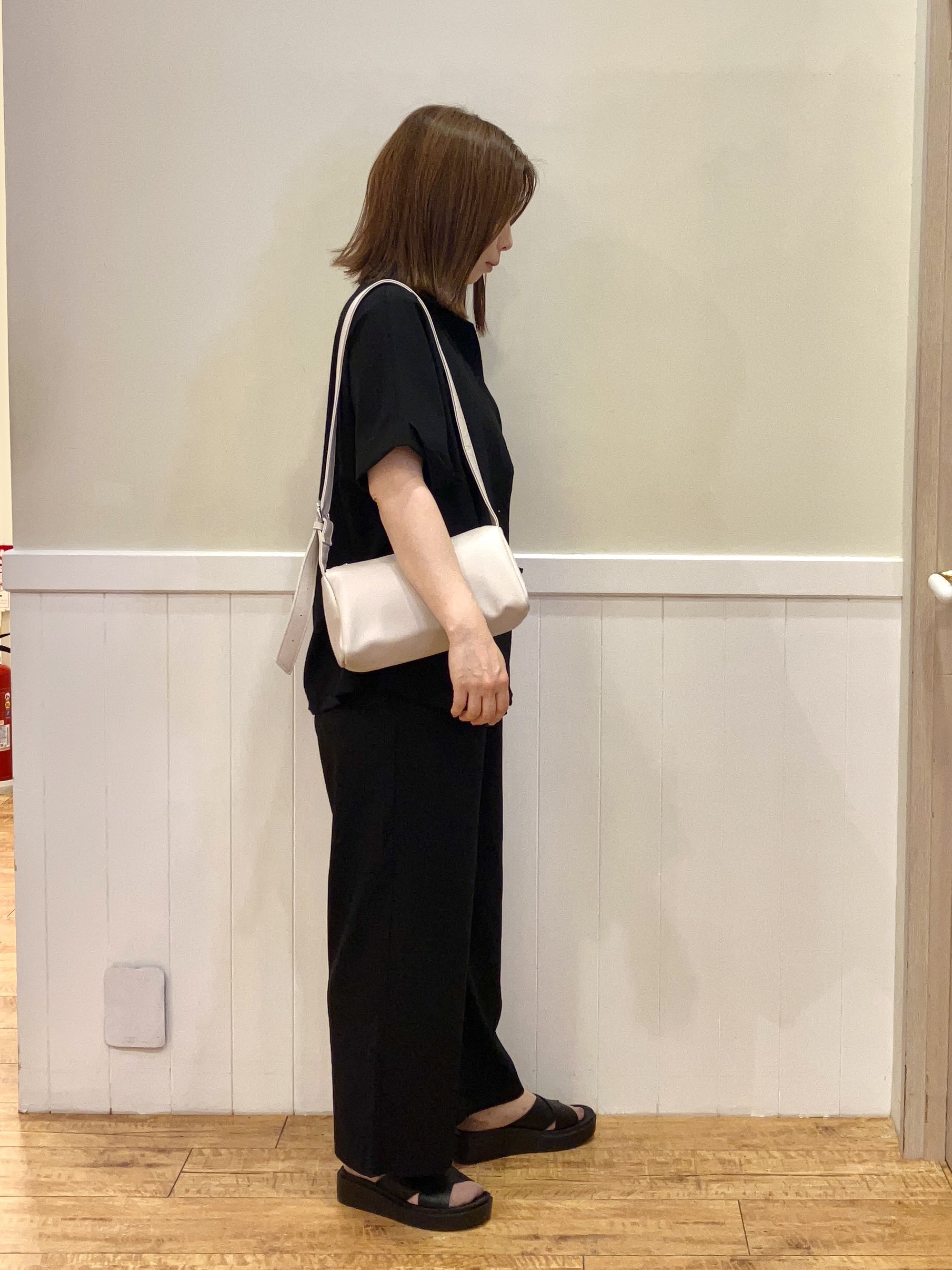 FUJIさんの「SHOO･LA･RUE｜【高レビュー/洗濯機可/セットアップ可】軽凛(かろりん) 半袖ジャケット」を使ったコーディネート