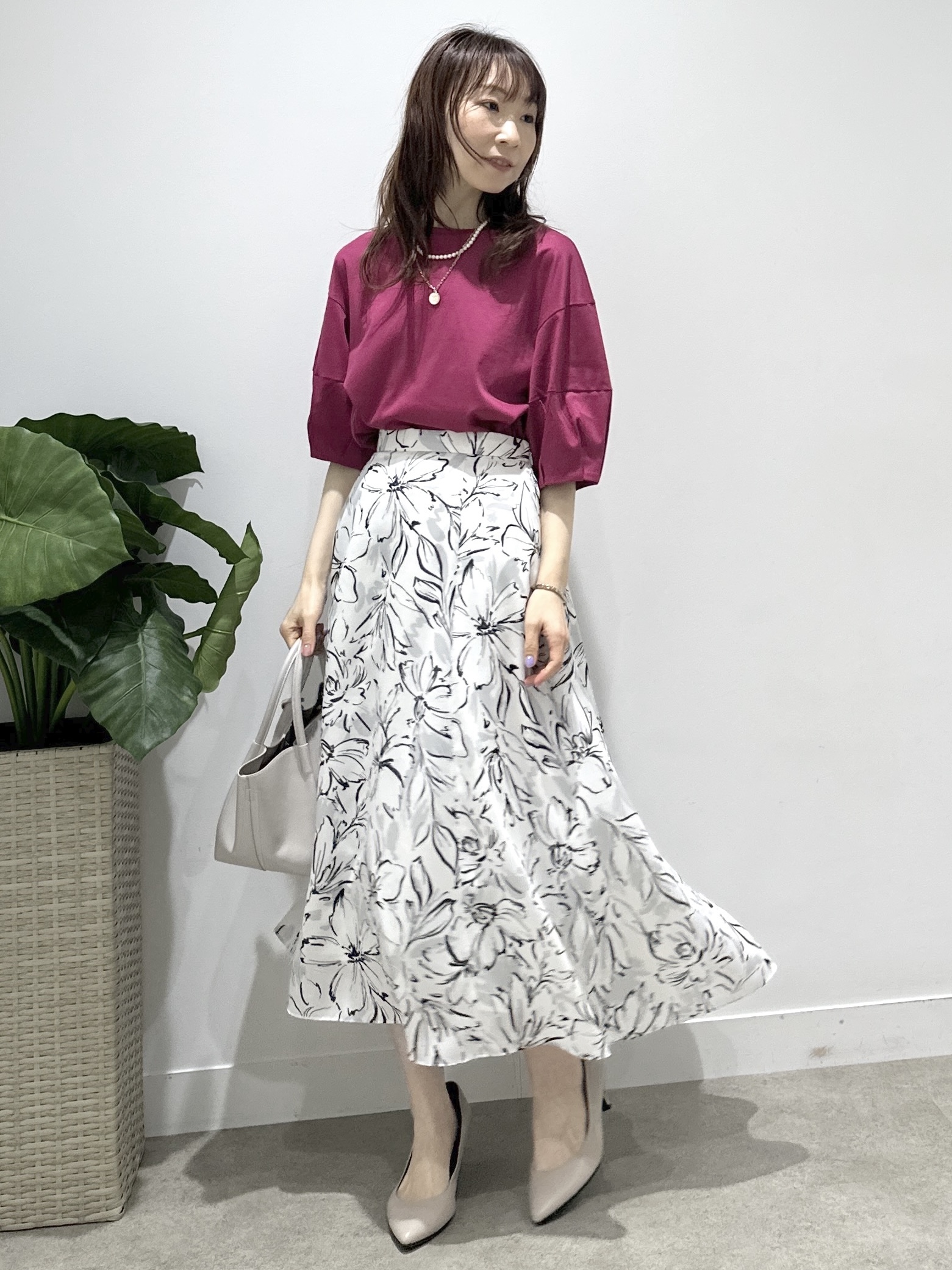 Miwaさんの「UNTITLED｜【汗染み防止/接触冷感】ランタンスリーブプルオーバー」を使ったコーディネート