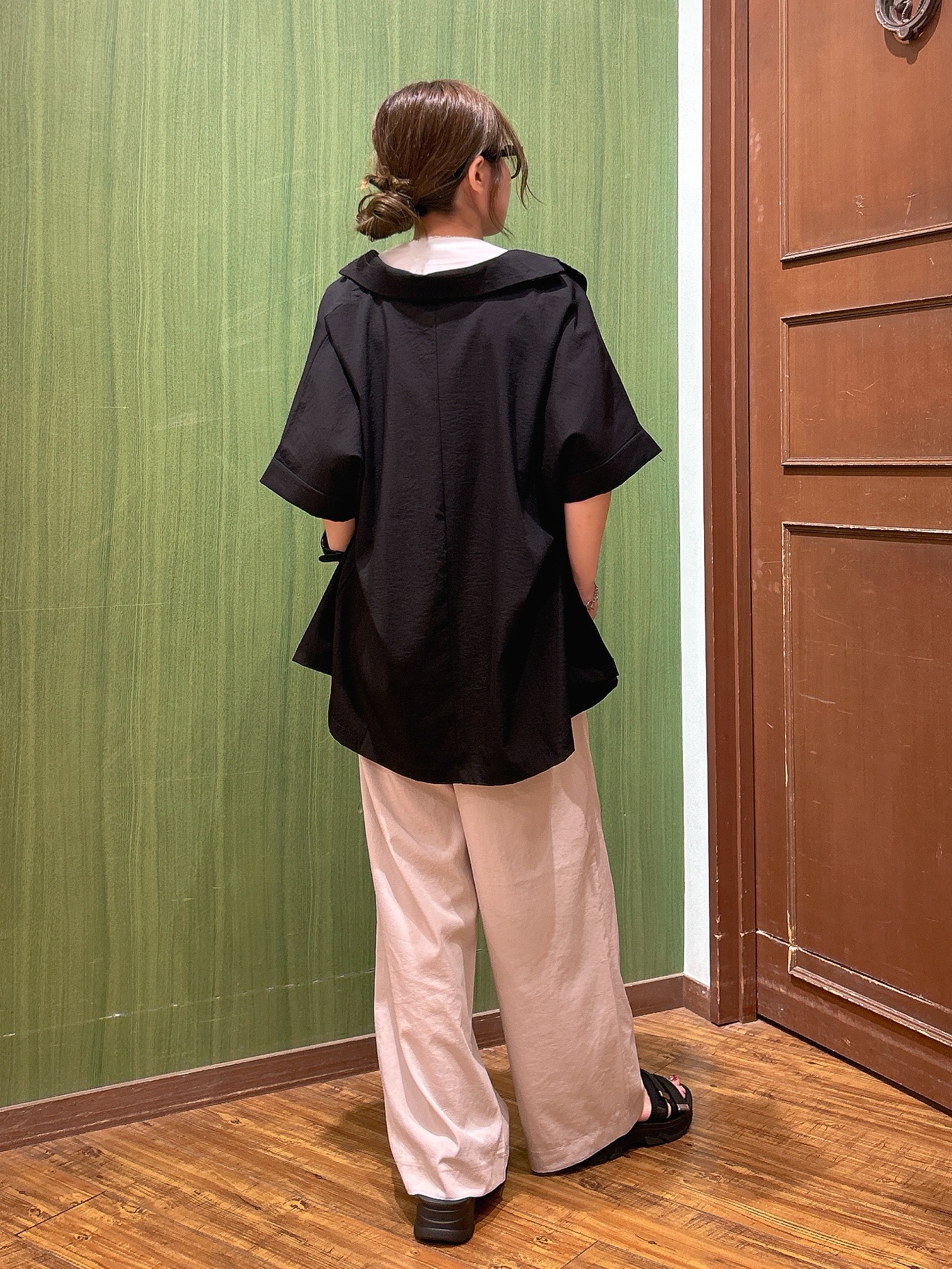 かおりさんの「SHOO･LA･RUE｜【高レビュー/洗濯機可/セットアップ可】軽凛(かろりん) 半袖ジャケット」を使ったコーディネート
