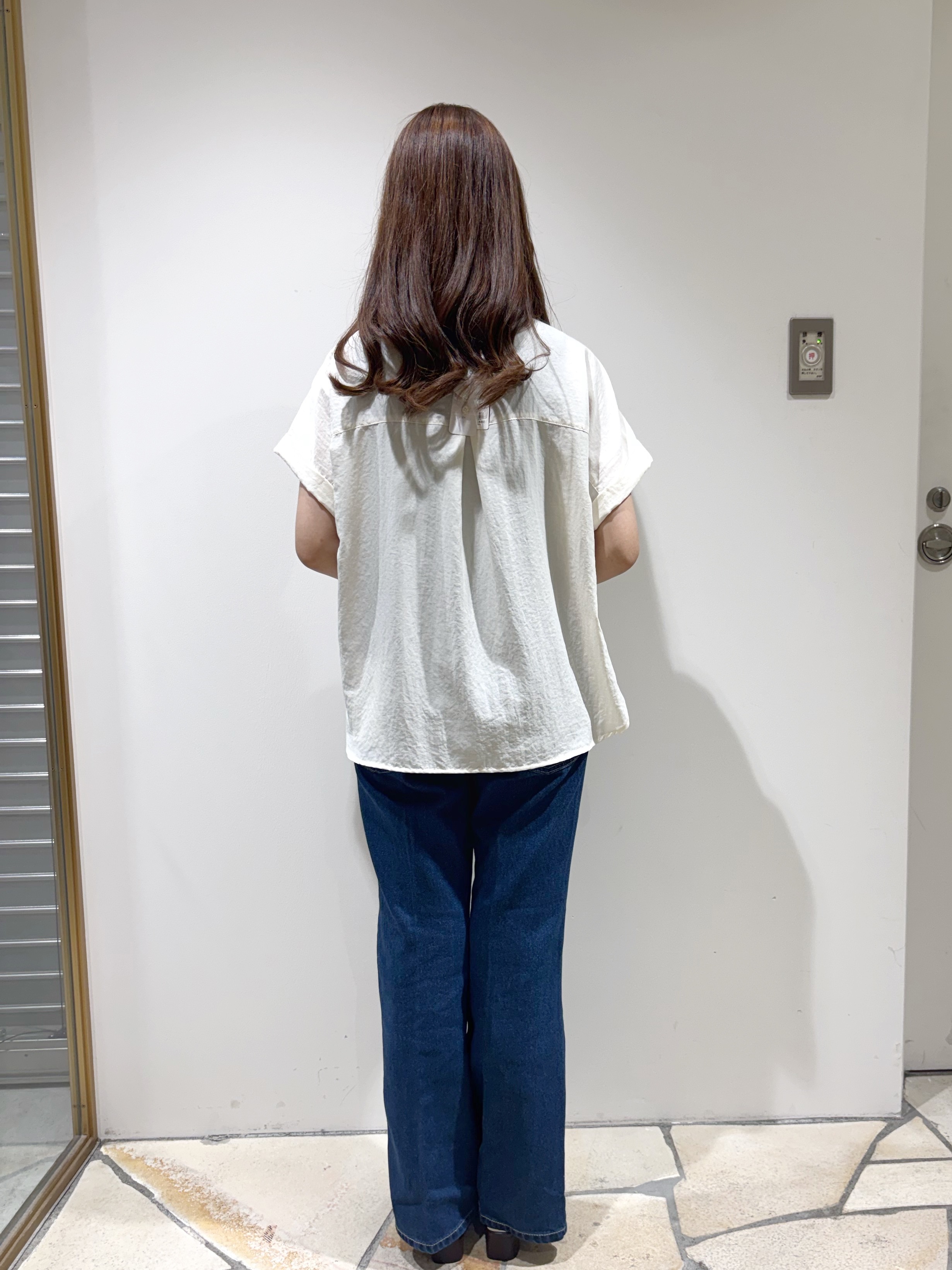 みあたんさんの「index｜【接触冷感】ダブルポケットスキッパーブラウス《吸水速乾／防シワ／洗濯機OK／S～3L／7col》」を使ったコーディネート