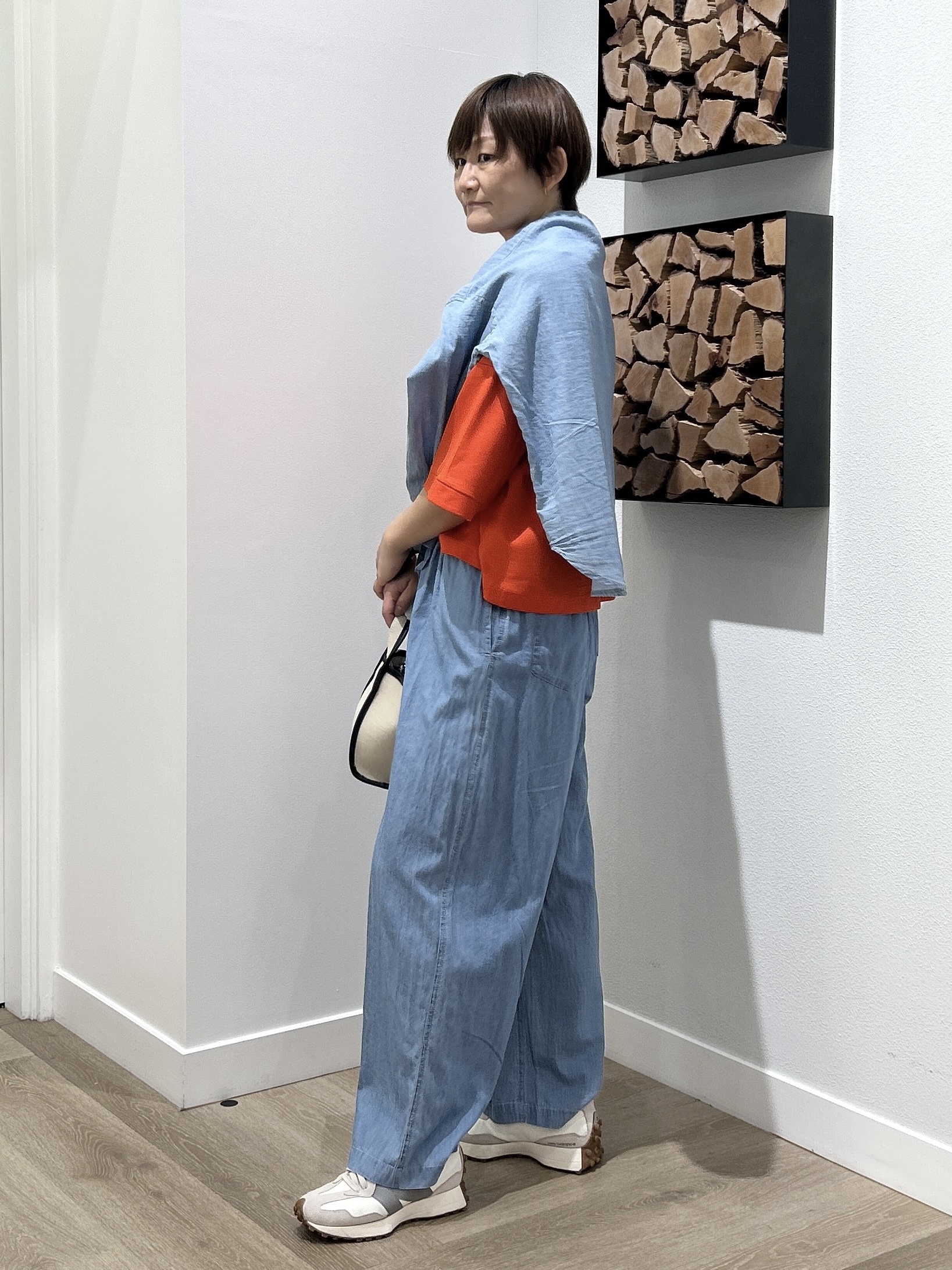 rairaiさんの「Dessin｜【セットアップ可/洗える】2オンスシアーデニムシャツ」を使ったコーディネート