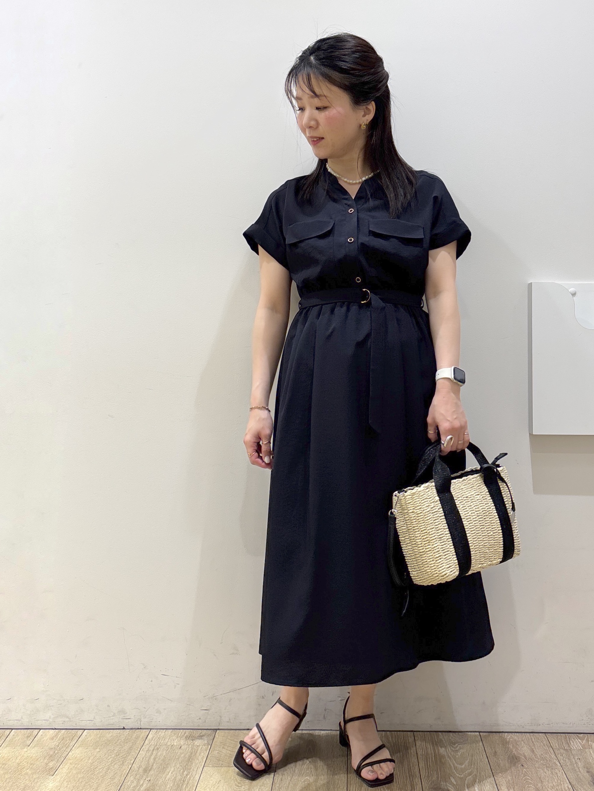 mameさんの「index｜【接触冷感】ビジューボタンカーディガン《抗ピリング／洗濯機OK》」を使ったコーディネート