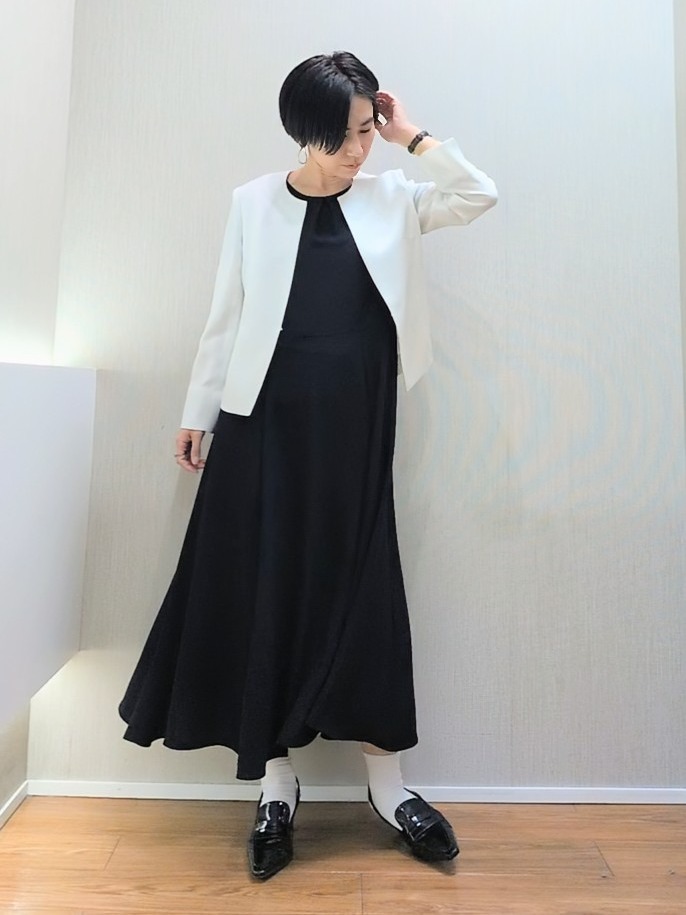 ミズタさんの「UNTITLED｜【清涼感/洗える】ミニマルシルエットジャケット」を使ったコーディネート