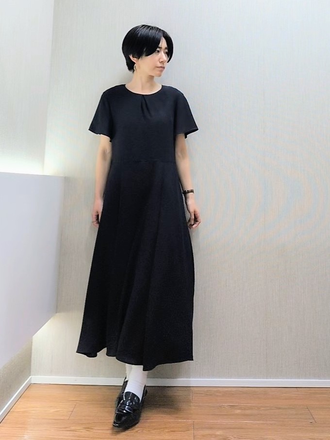 ミズタさんの「UNTITLED｜【清涼感/洗える】ミニマルシルエットジャケット」を使ったコーディネート