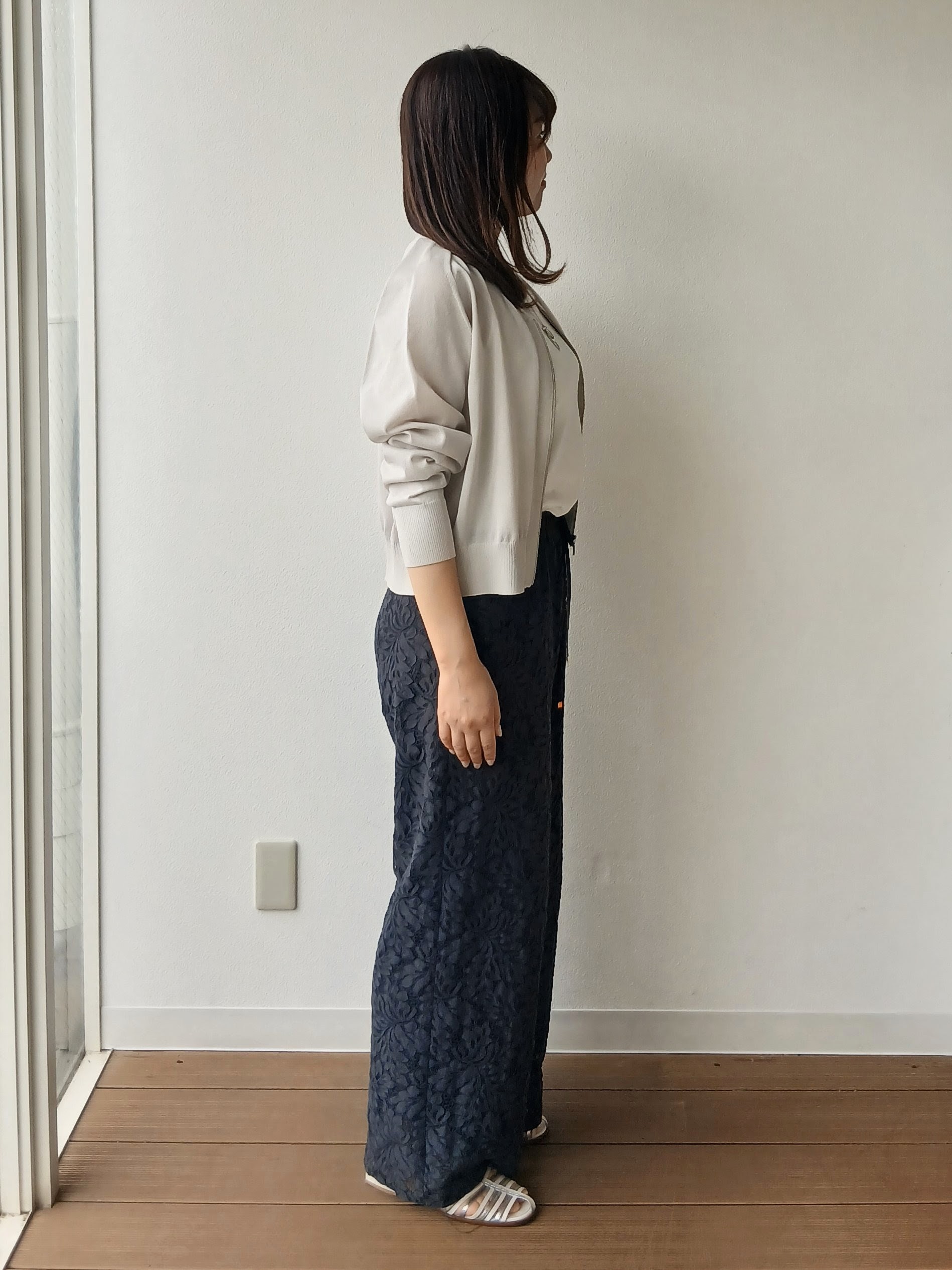 なみきさんの「UNTITLED｜【アンサンブル可/日除け・冷房対策】シアーレーヨンZIPカーディガン」を使ったコーディネート
