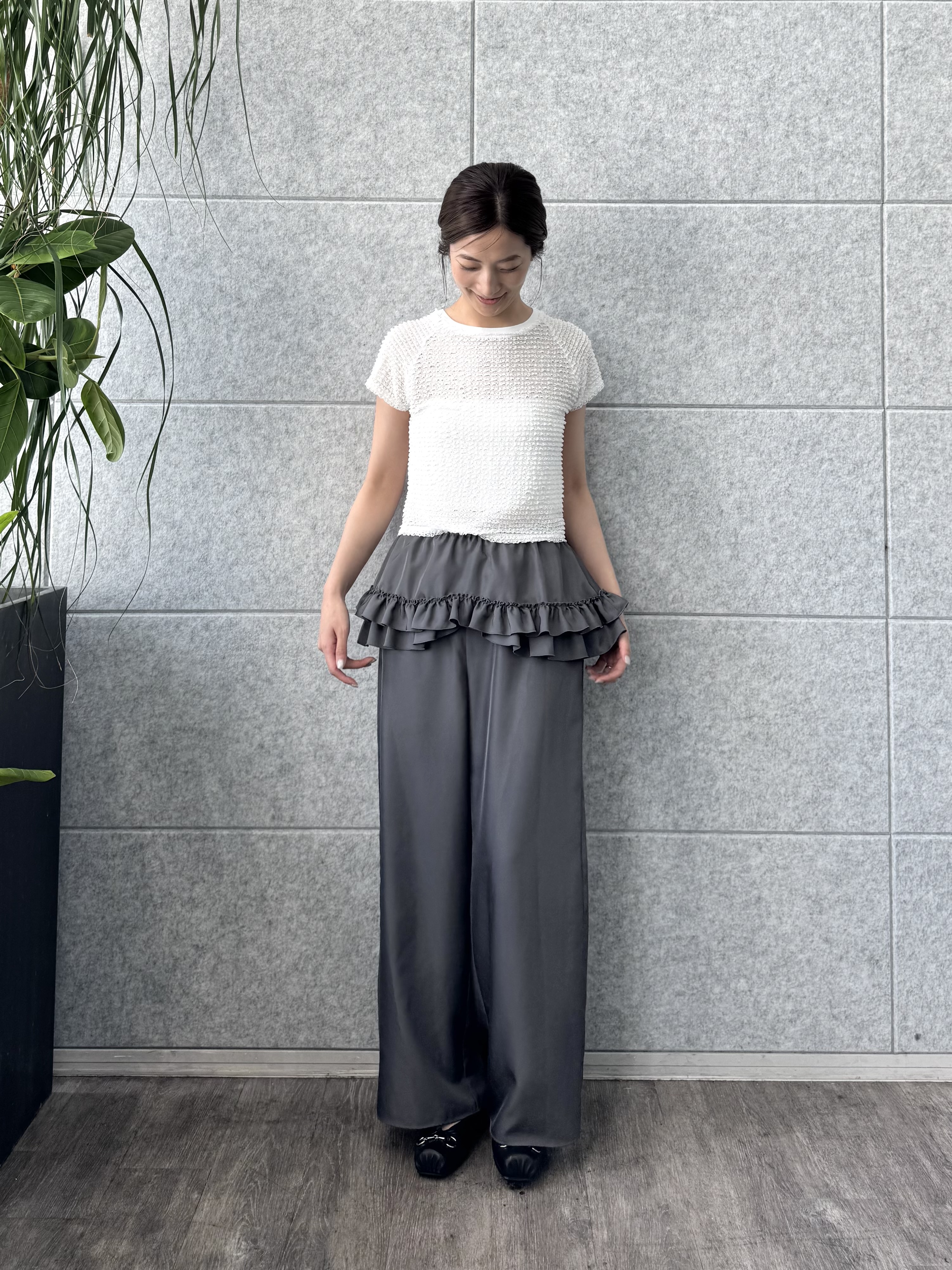 uchi__yamaさんの「CODE A｜frill mini tee」を使ったコーディネート