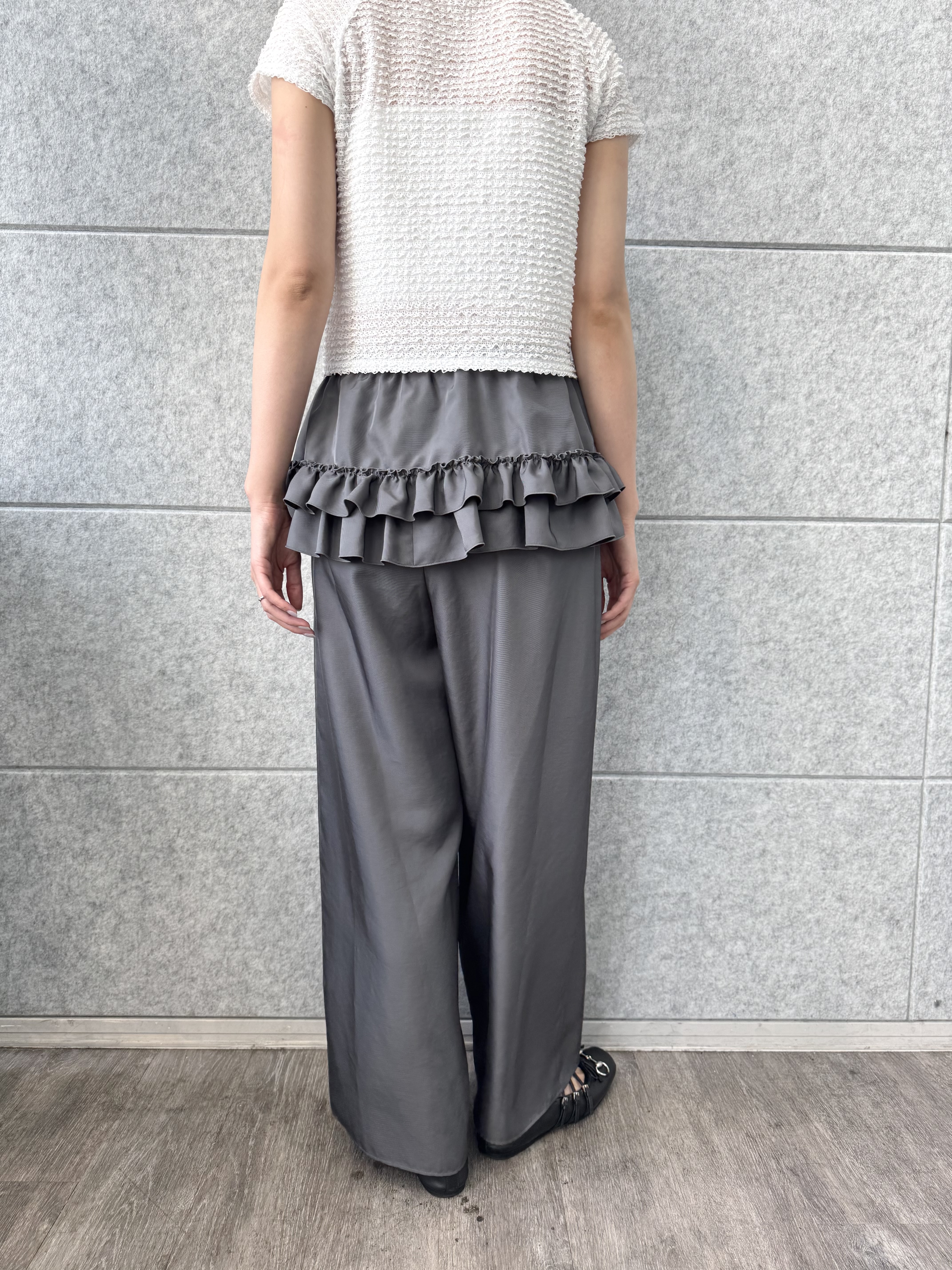 uchi__yamaさんの「CODE A｜frill mini tee」を使ったコーディネート