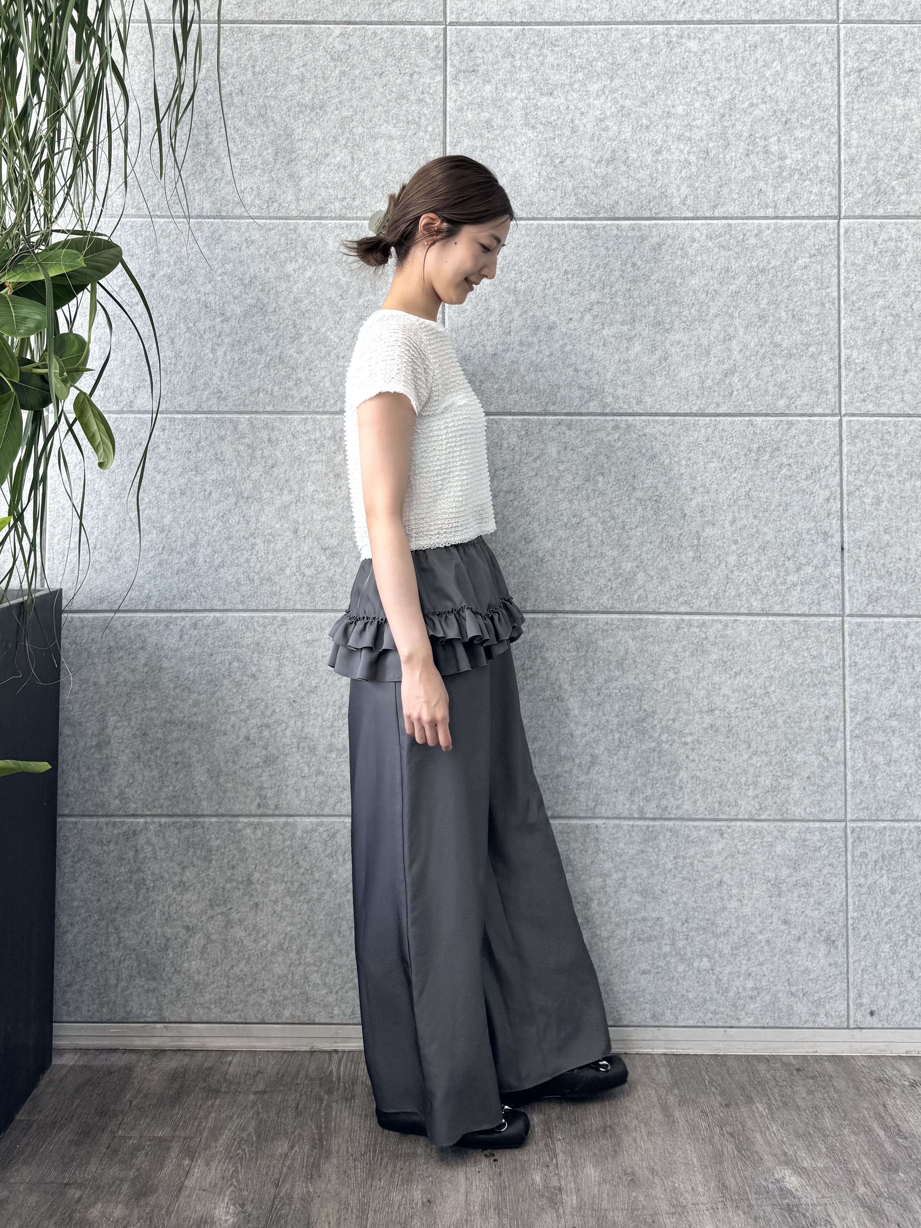 uchi__yamaさんの「CODE A｜frill mini tee」を使ったコーディネート