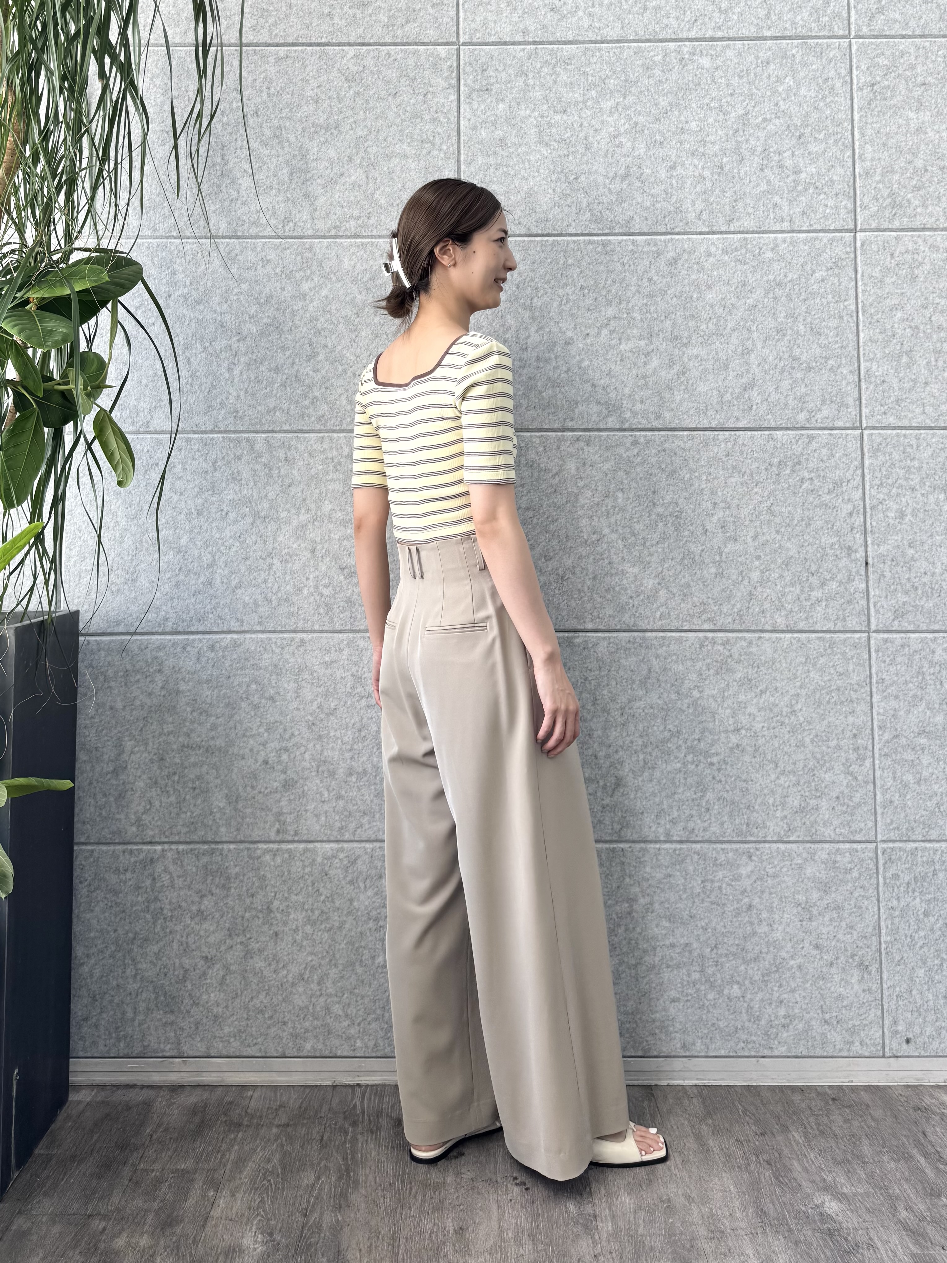 uchi__yamaさんの「CODE A｜zip wide pants」を使ったコーディネート