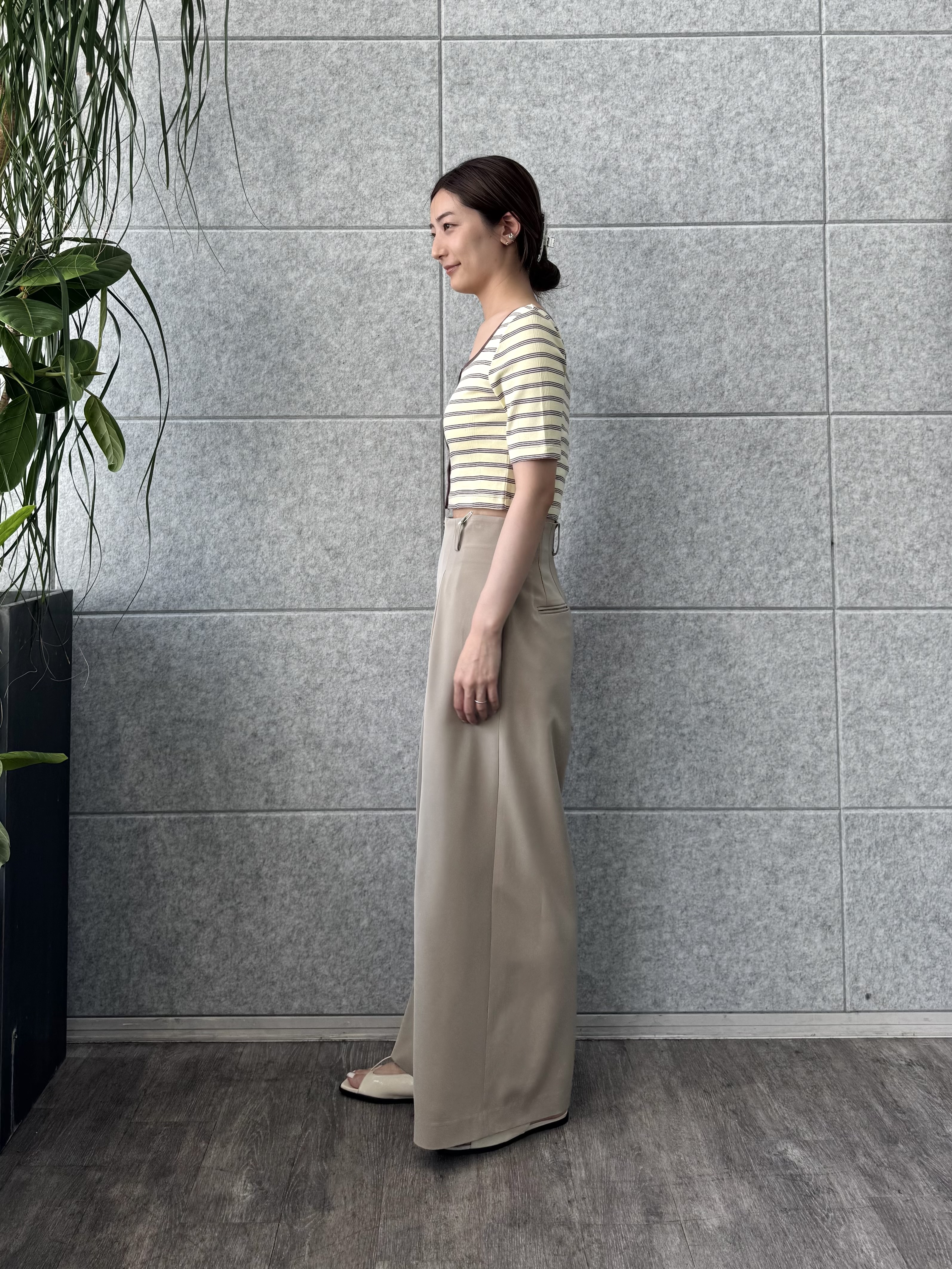 uchi__yamaさんの「CODE A｜zip wide pants」を使ったコーディネート