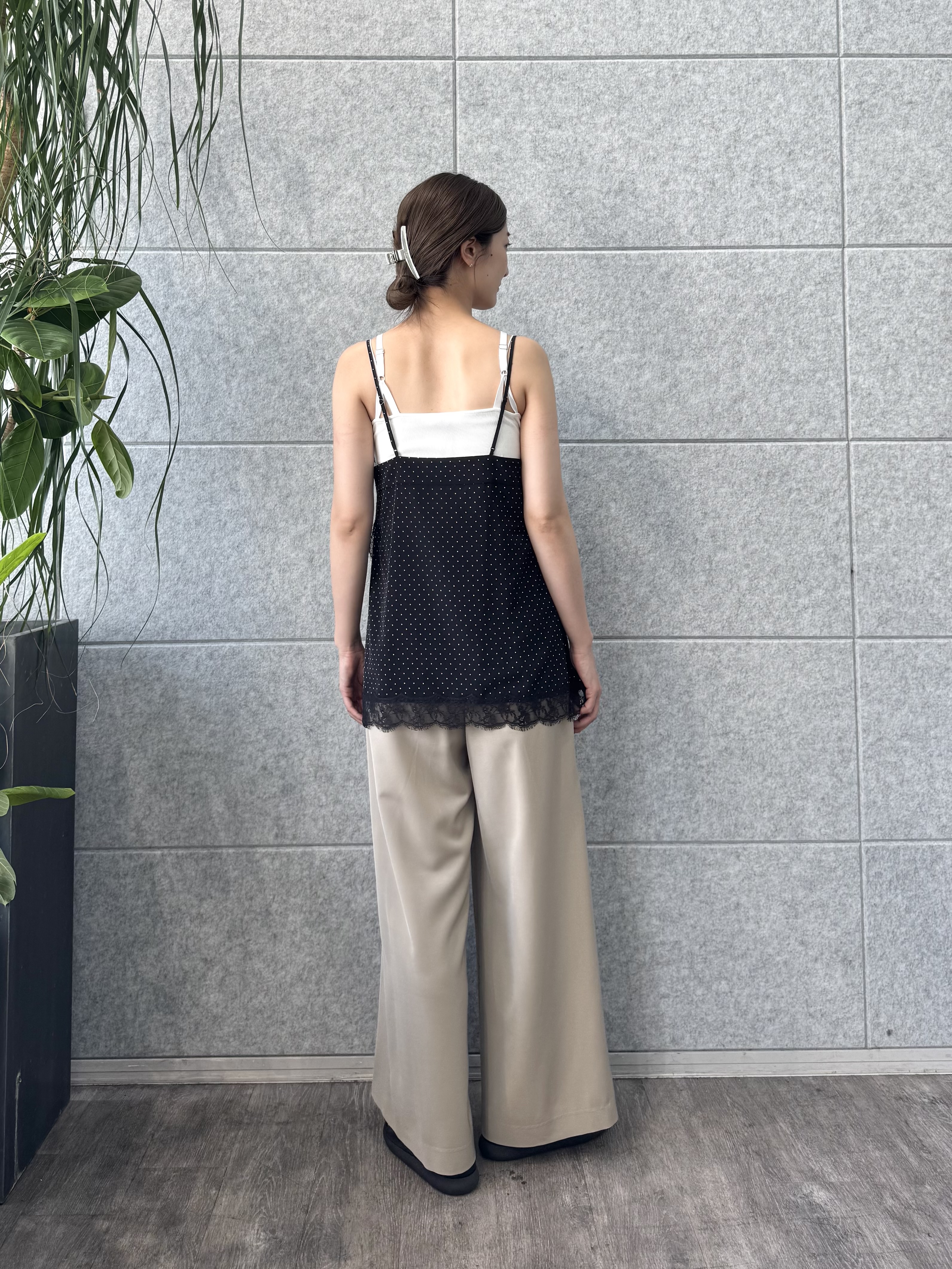 uchi__yamaさんの「CODE A｜zip wide pants」を使ったコーディネート