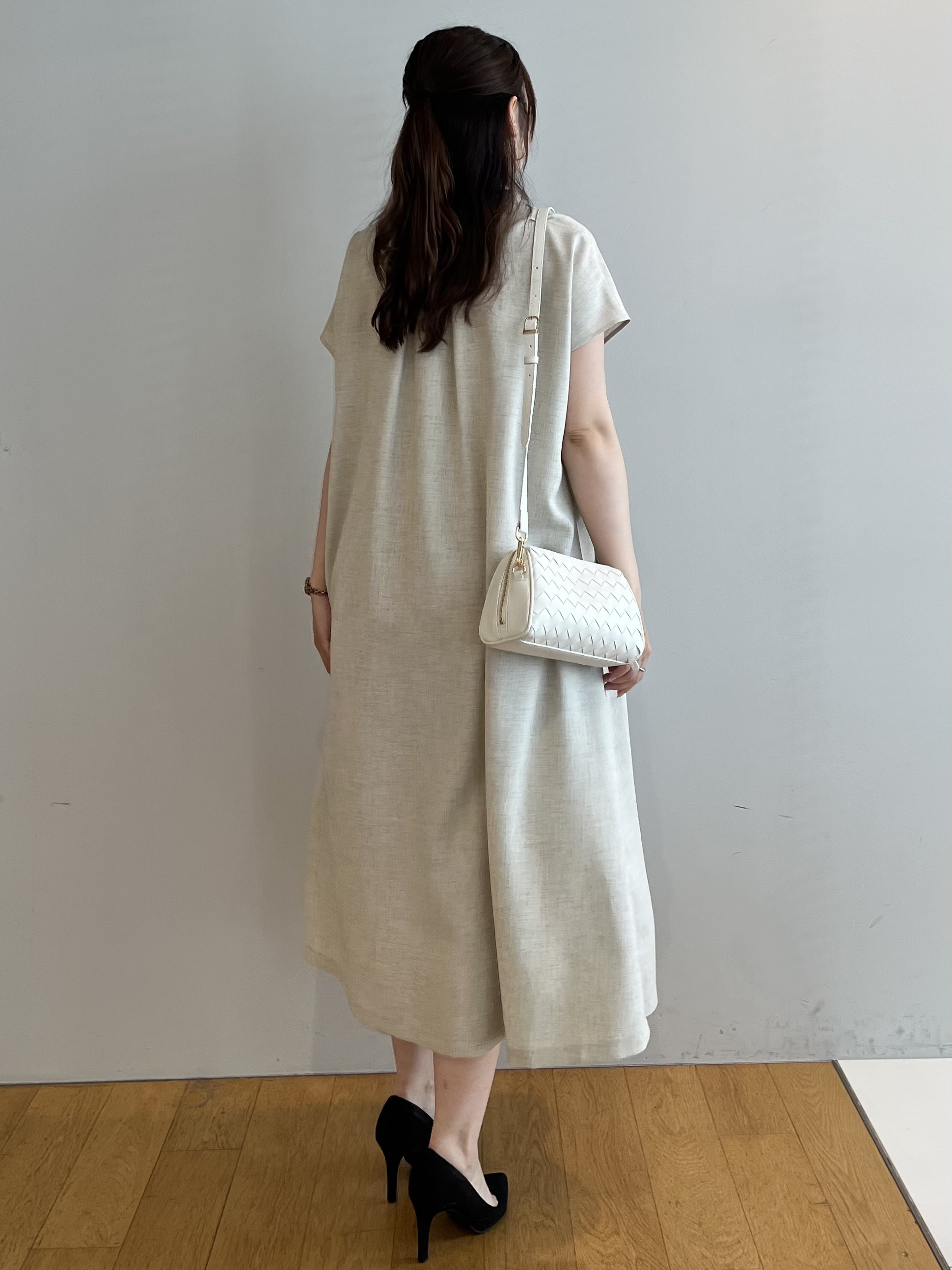 Saekoさんの「UNTITLED｜【UV/接触冷感/遮熱/通気性】スラブバンドカラーワンピース」を使ったコーディネート