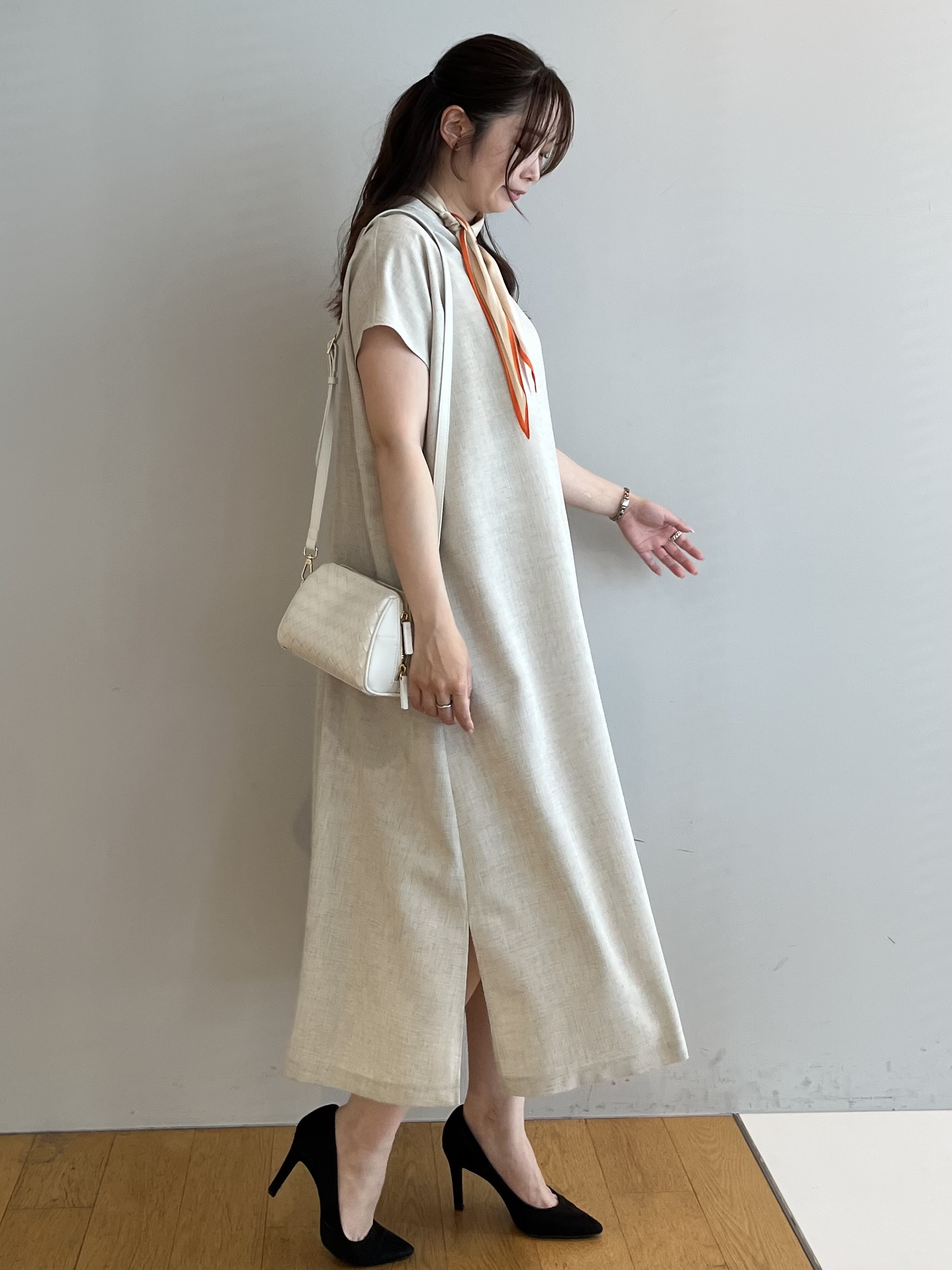 Saekoさんの「UNTITLED｜【UV/接触冷感/遮熱/通気性】スラブバンドカラーワンピース」を使ったコーディネート