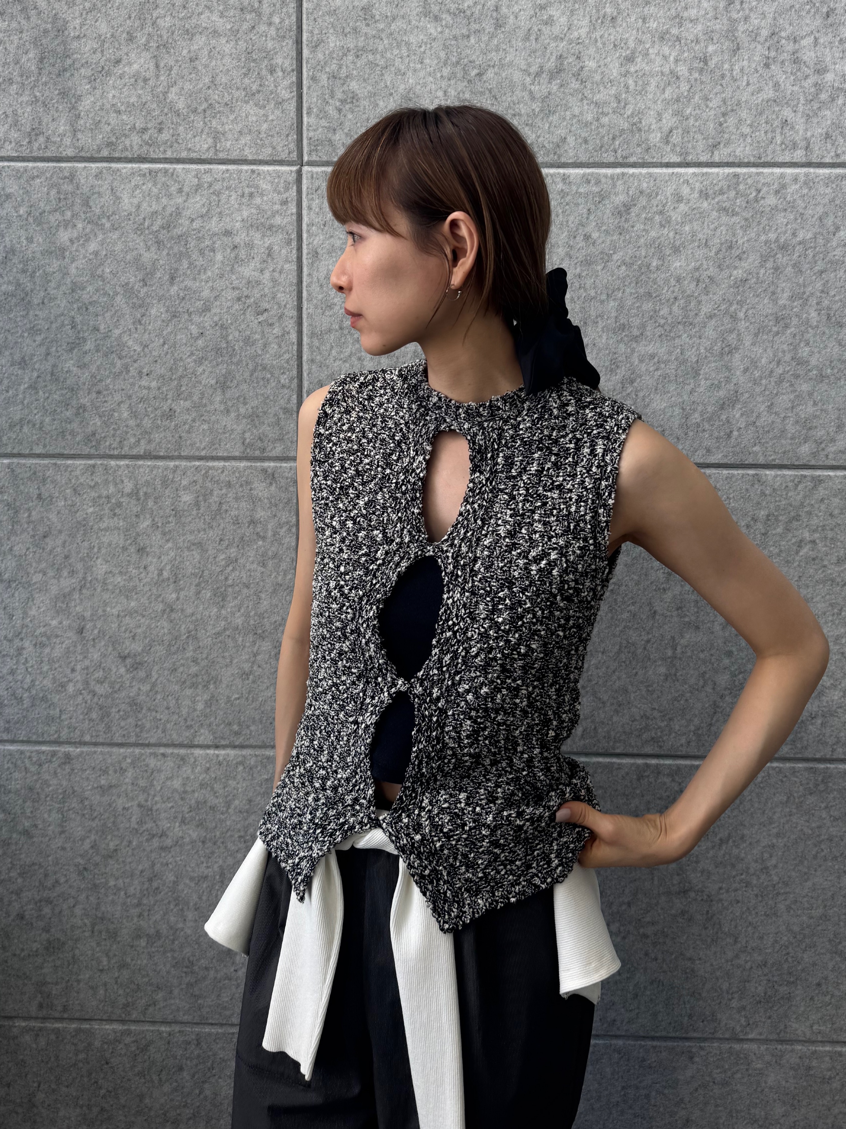 designer yukaさんの「CODE A｜cloudy open back tank」を使ったコーディネート