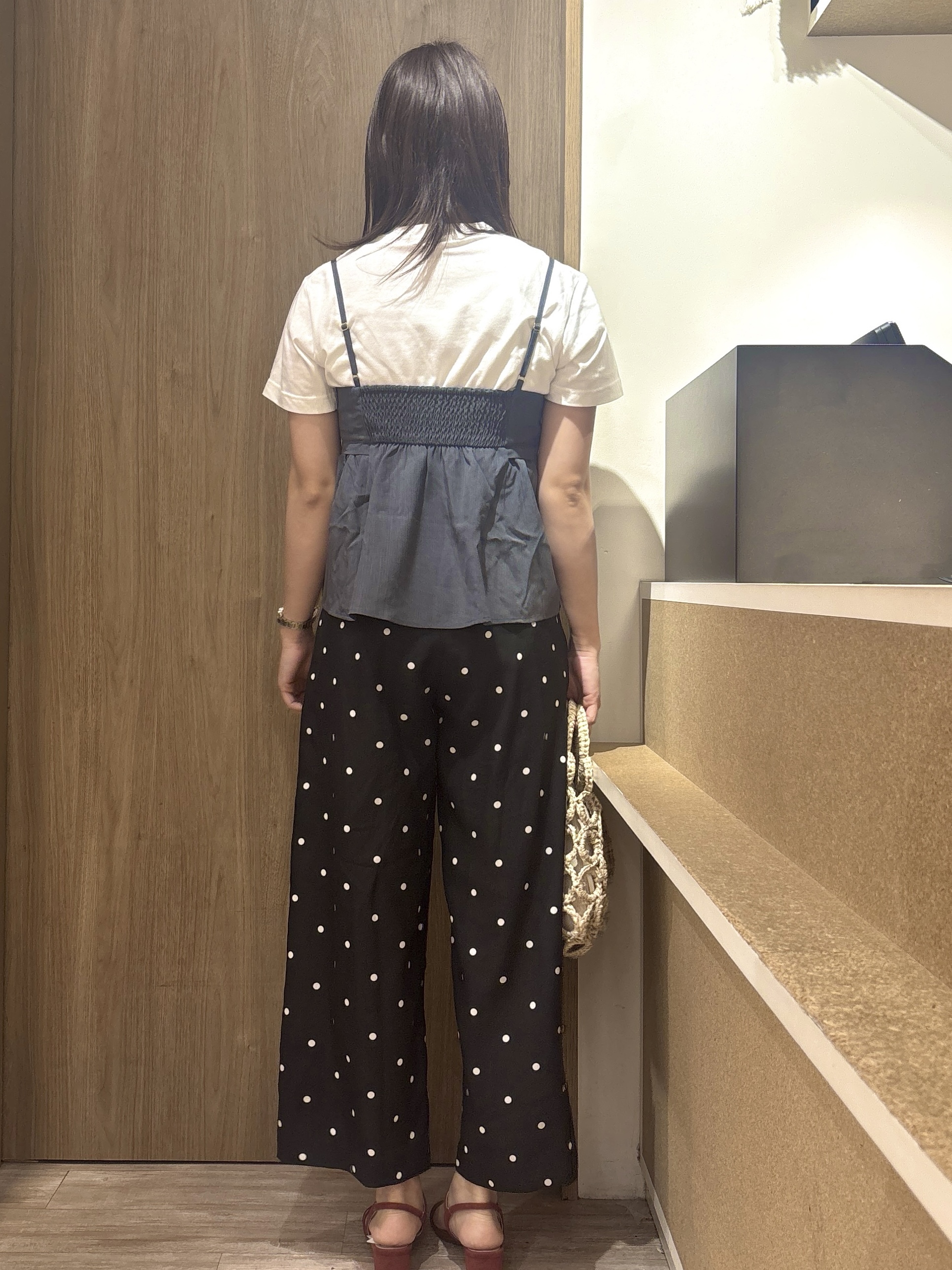 このかさんの「index｜【吸水速乾/接触冷感】タンブラーブッチャーペプラムキャミ《防シワ/イージーアイロン/洗濯機OK》」を使ったコーディネート