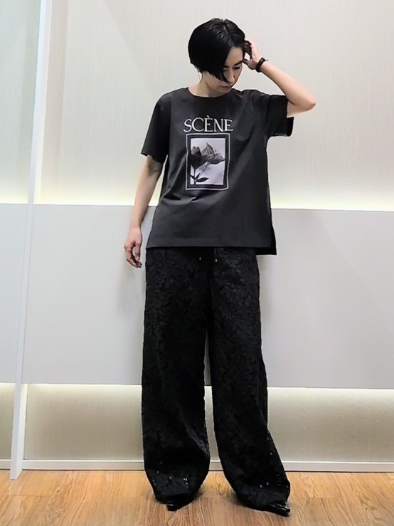ミズタさんの「UNTITLED｜【ロゴ/プリント】グラフィックTシャツ」を使ったコーディネート