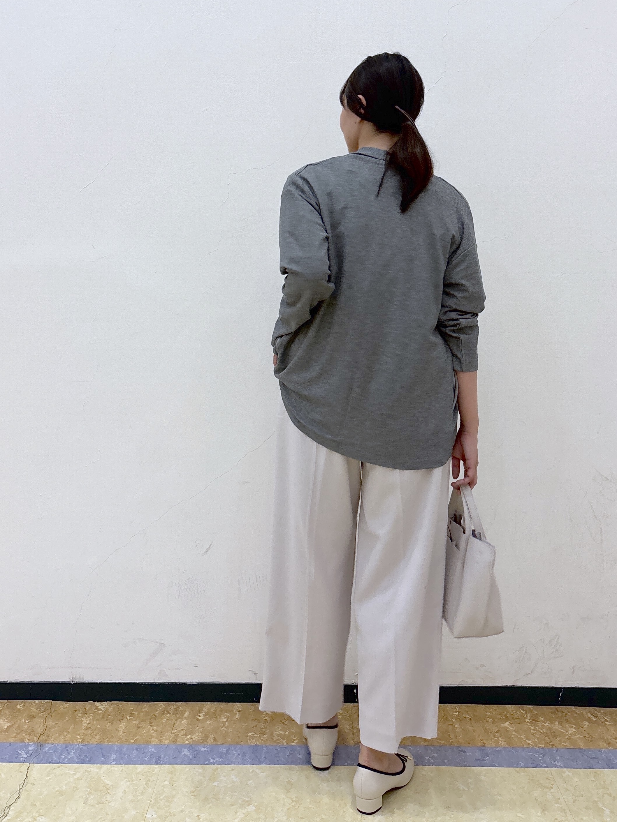 akariさんの「index｜【UVケア】ひんやりカーディガン《接触冷感／洗濯機OK》」を使ったコーディネート