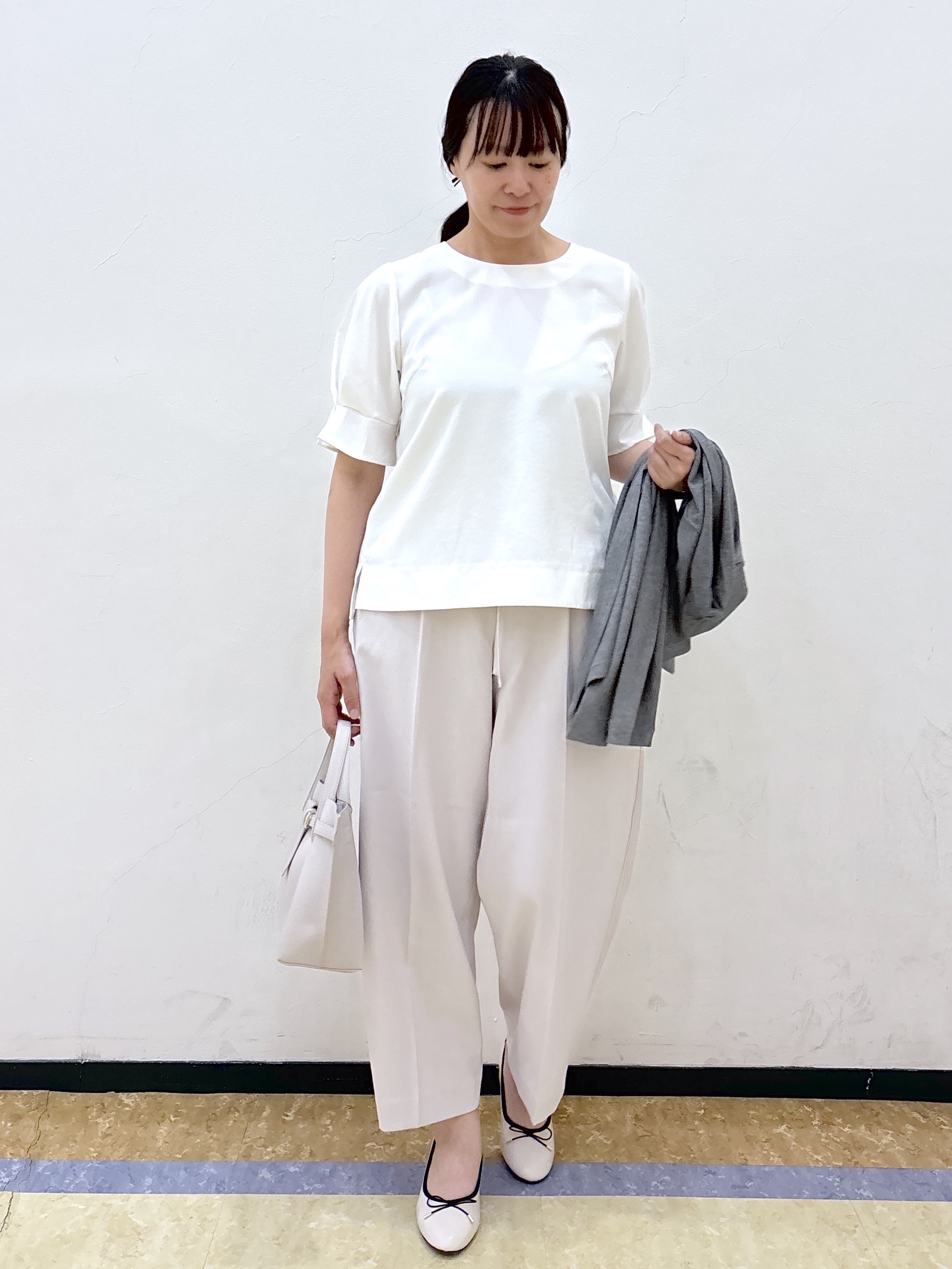 akariさんの「index｜【UVケア】ひんやりカーディガン《接触冷感／洗濯機OK》」を使ったコーディネート