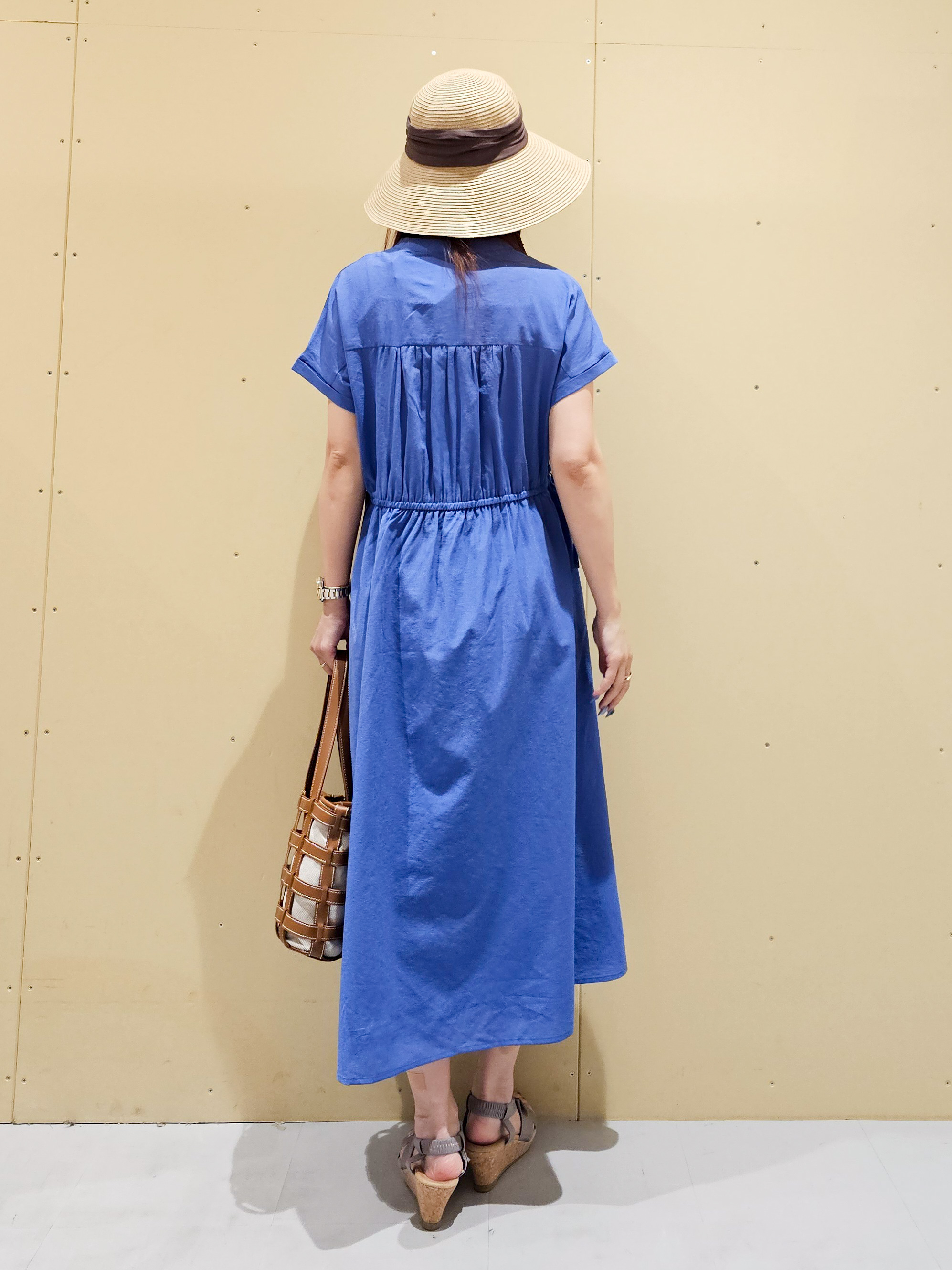 ゆゆさんの「SHOO･LA･RUE｜【S-LL/UV/吸水速乾/洗濯機可】通気性〇 ギャザーリボンワンピース」を使ったコーディネート