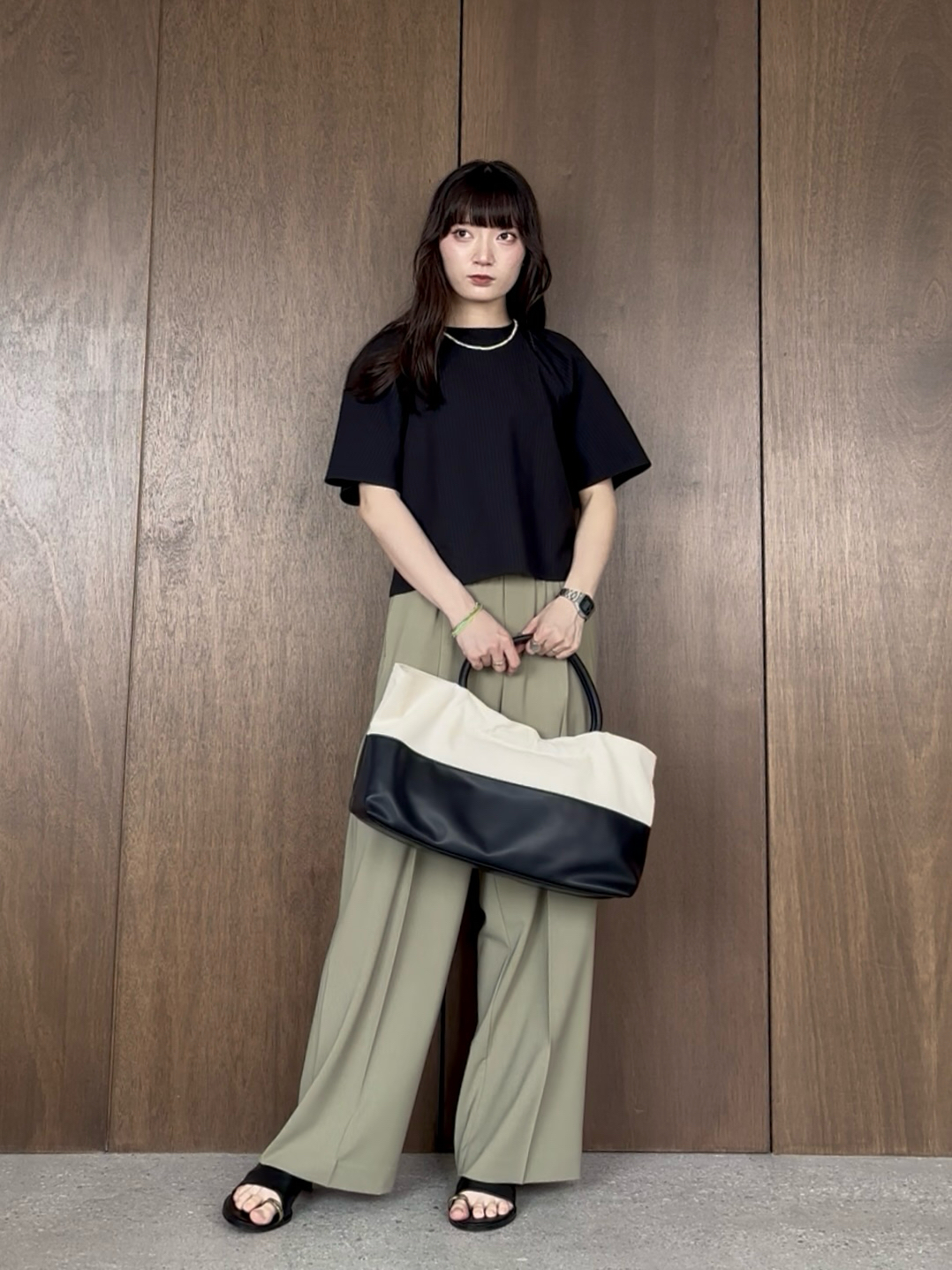 ibukiさんの「INDIVI｜パフショルダーサッカーブラウス」を使ったコーディネート