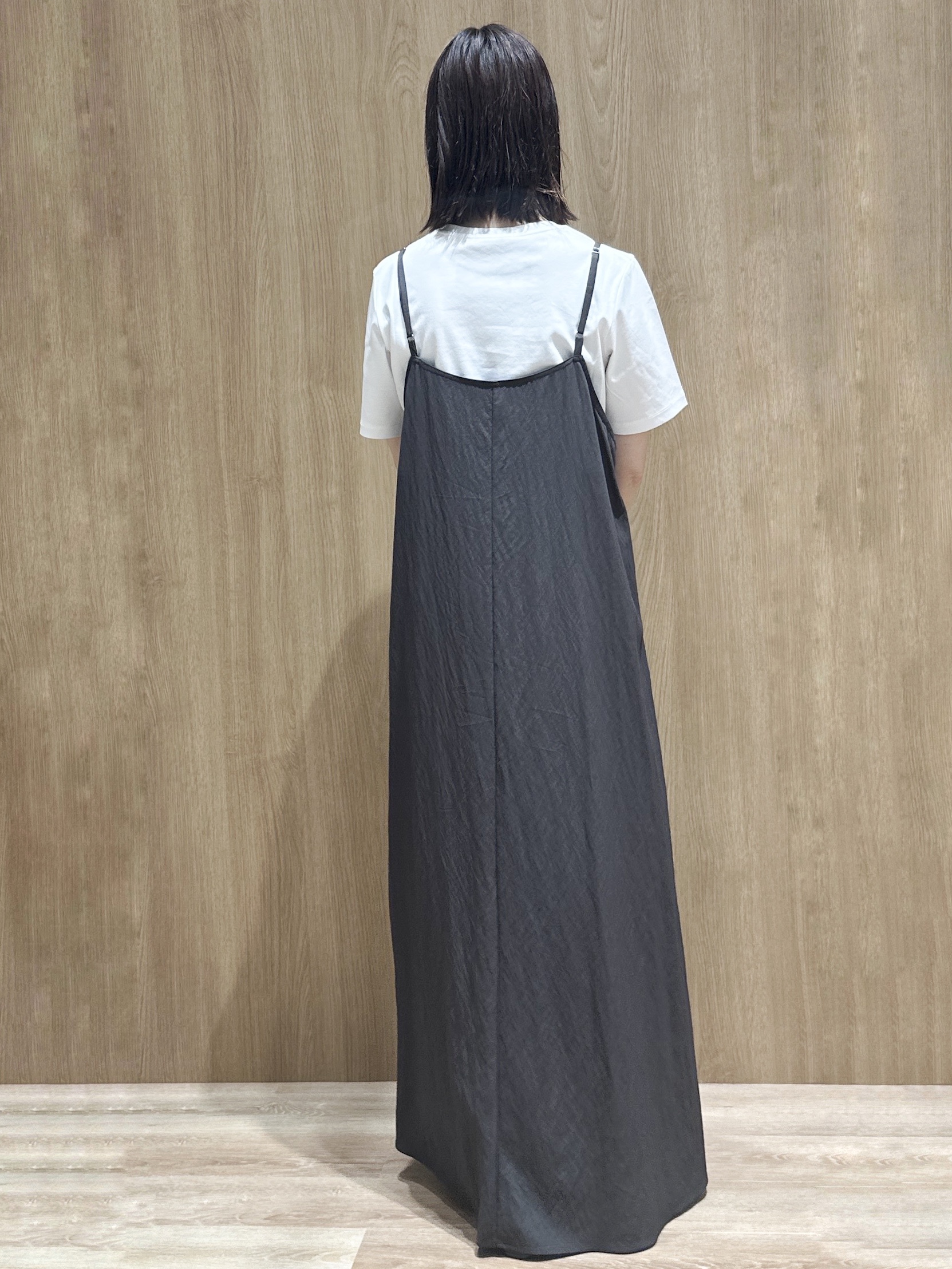 tomokoさんの「OPAQUE.CLIP｜オーガニックコットン混ベーシックTシャツ【洗濯機OK】《SS～LL》」を使ったコーディネート