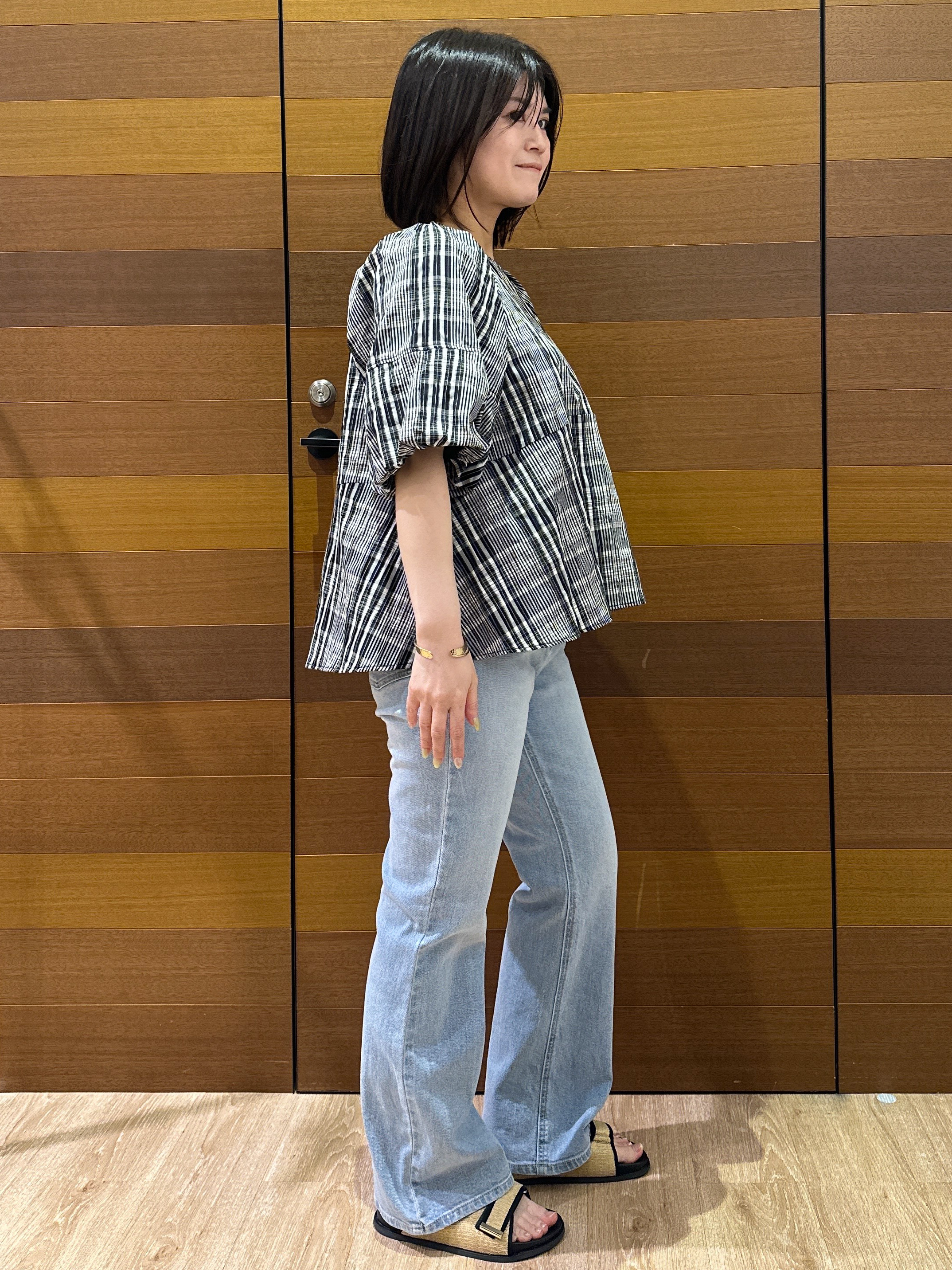Minさんの「OPAQUE.CLIP｜チェック柄ペプラムブラウス【洗濯機OK】」を使ったコーディネート