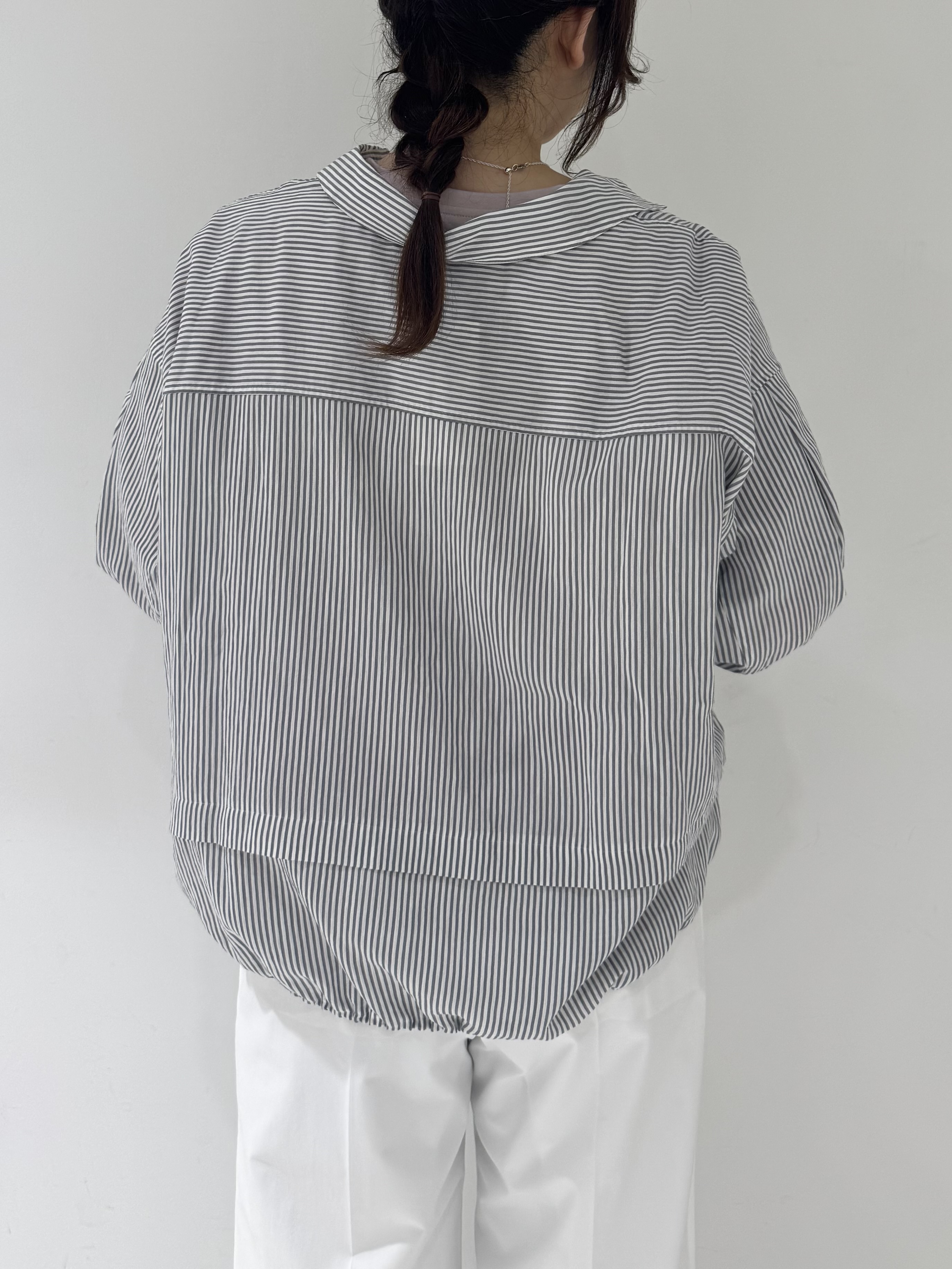 そんさんの「INDIVI｜【接触冷感／洗える／2WAY】ドロスト付 シアーシャンブレーシャツ」を使ったコーディネート