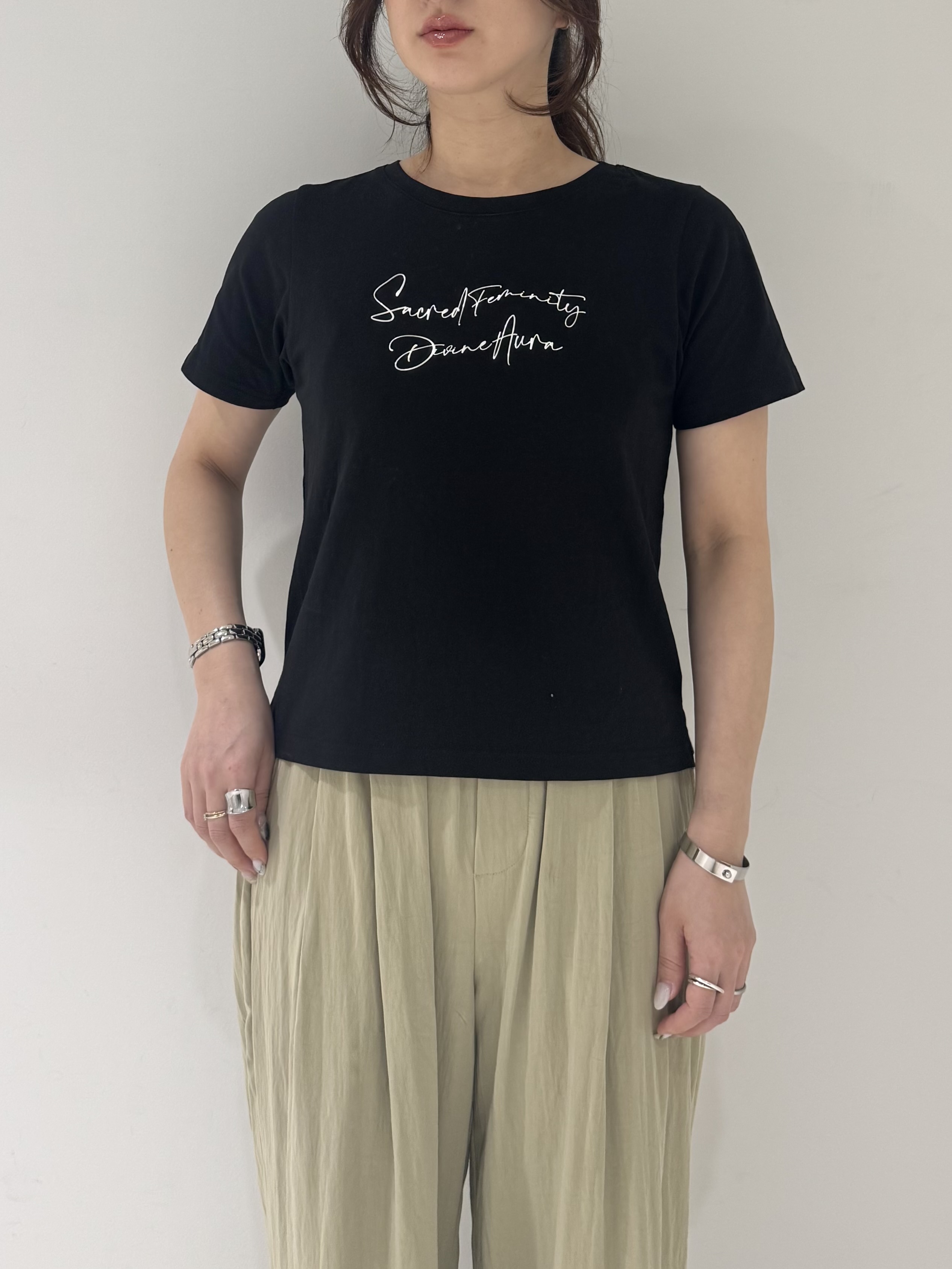 そんさんの「INDIVI｜【接触冷感/通気性】シアーシャツジャケット」を使ったコーディネート