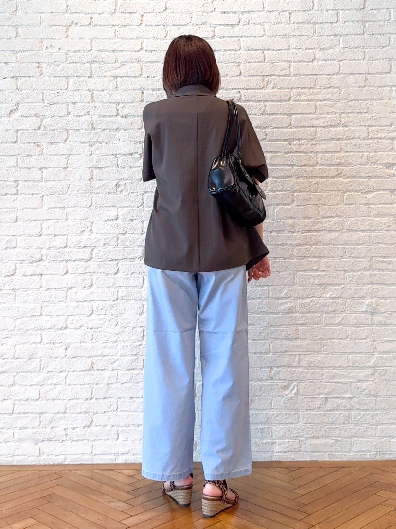 𝐜𝐡𝐢𝐤𝐚さんの「SHOO･LA･RUE｜【高レビュー/洗濯機可/セットアップ可】軽凛(かろりん) 半袖ジャケット」を使ったコーディネート