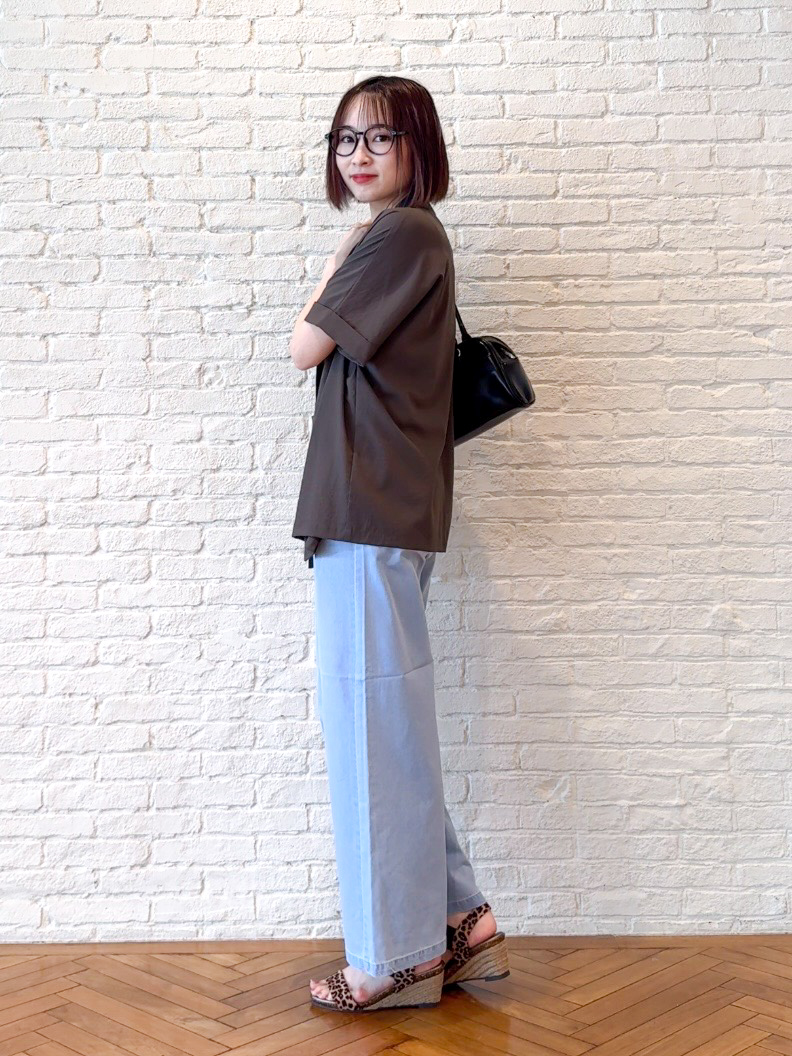 𝐜𝐡𝐢𝐤𝐚さんの「SHOO･LA･RUE｜【高レビュー/洗濯機可/セットアップ可】軽凛(かろりん) 半袖ジャケット」を使ったコーディネート