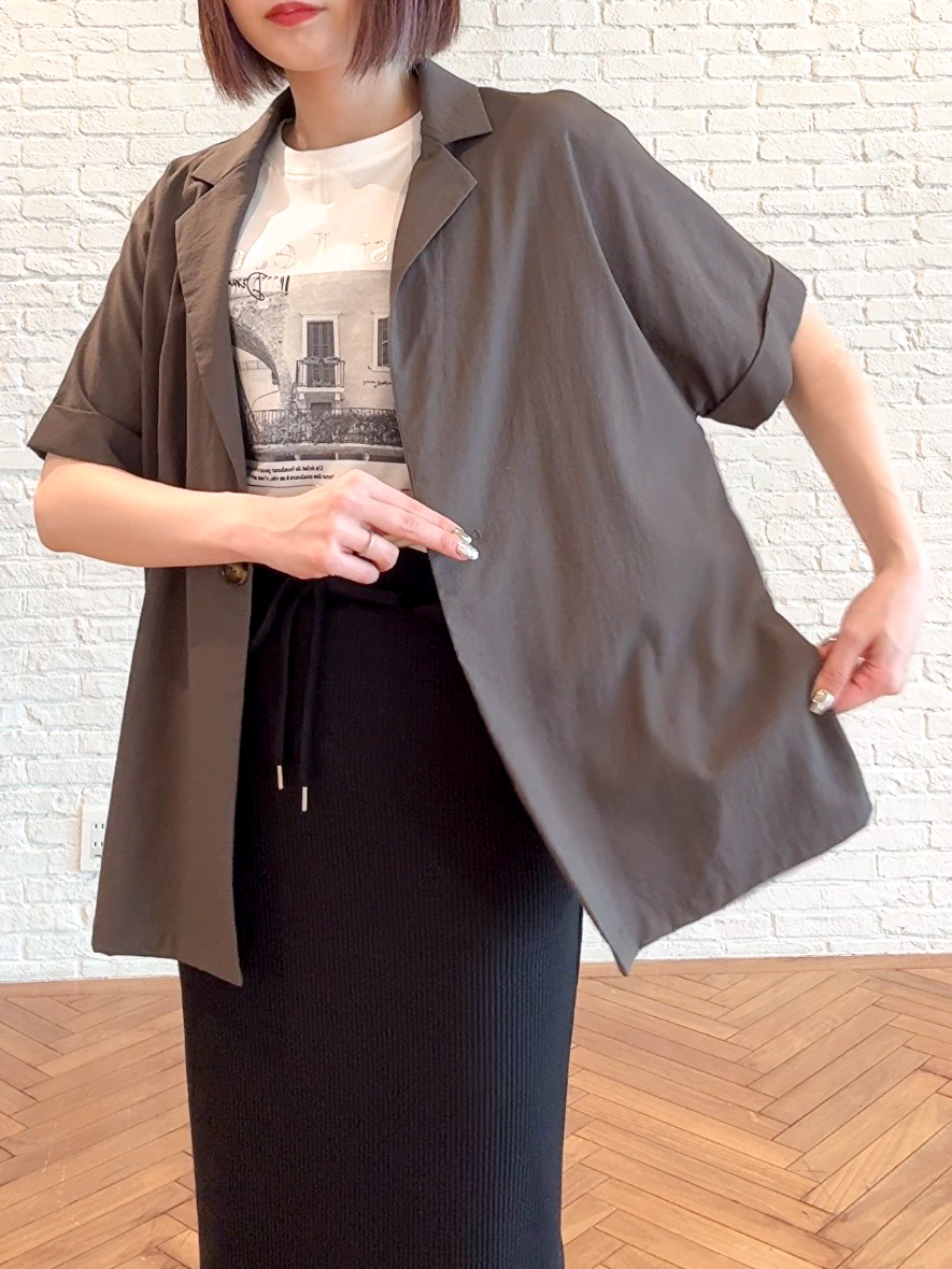 𝐜𝐡𝐢𝐤𝐚さんの「SHOO･LA･RUE｜【高レビュー/洗濯機可/セットアップ可】軽凛(かろりん) 半袖ジャケット」を使ったコーディネート