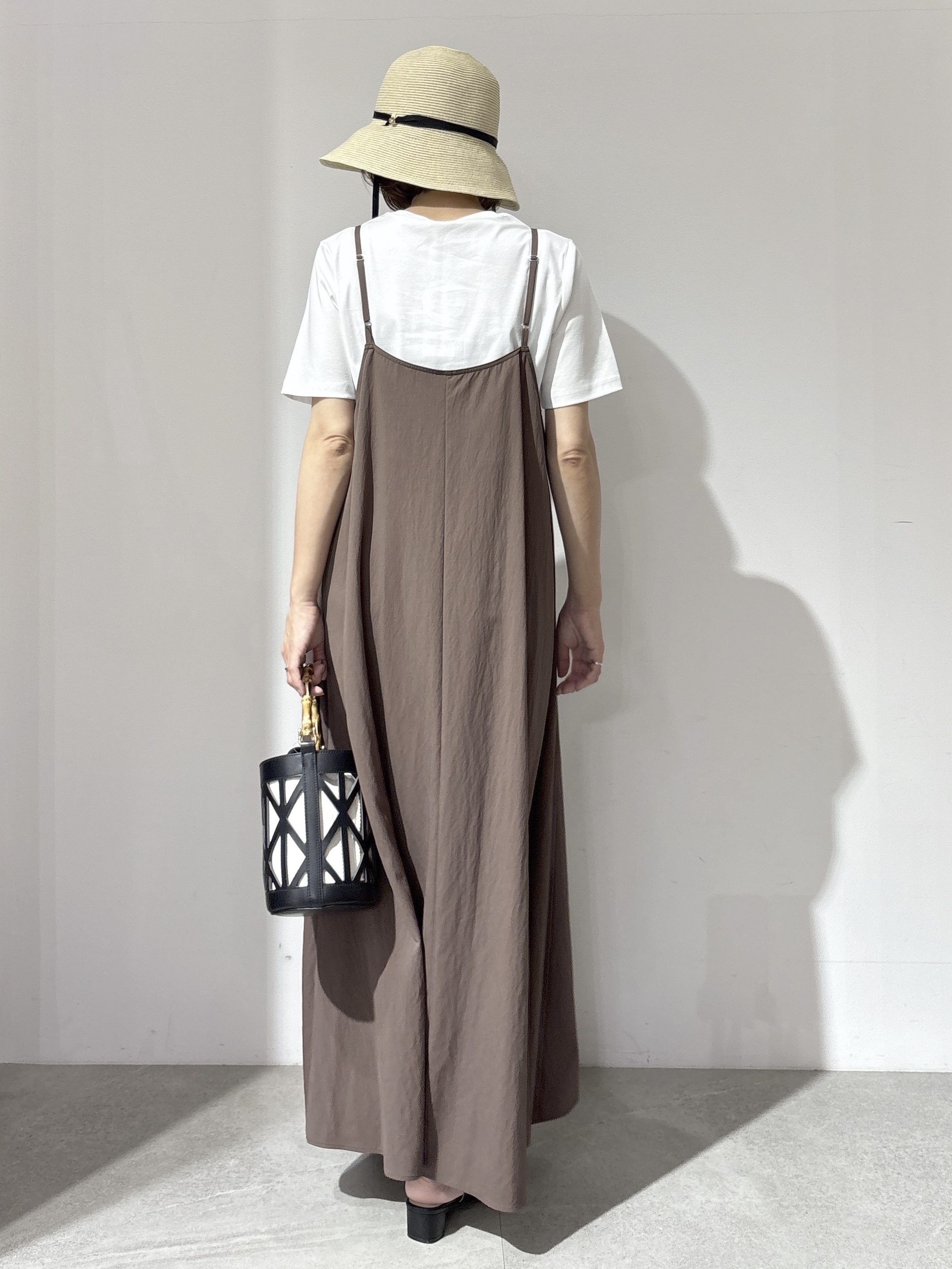 NAKAさんの「OPAQUE.CLIP｜ベーシックTシャツ／オーガニックコットン混【洗濯機OK】」を使ったコーディネート