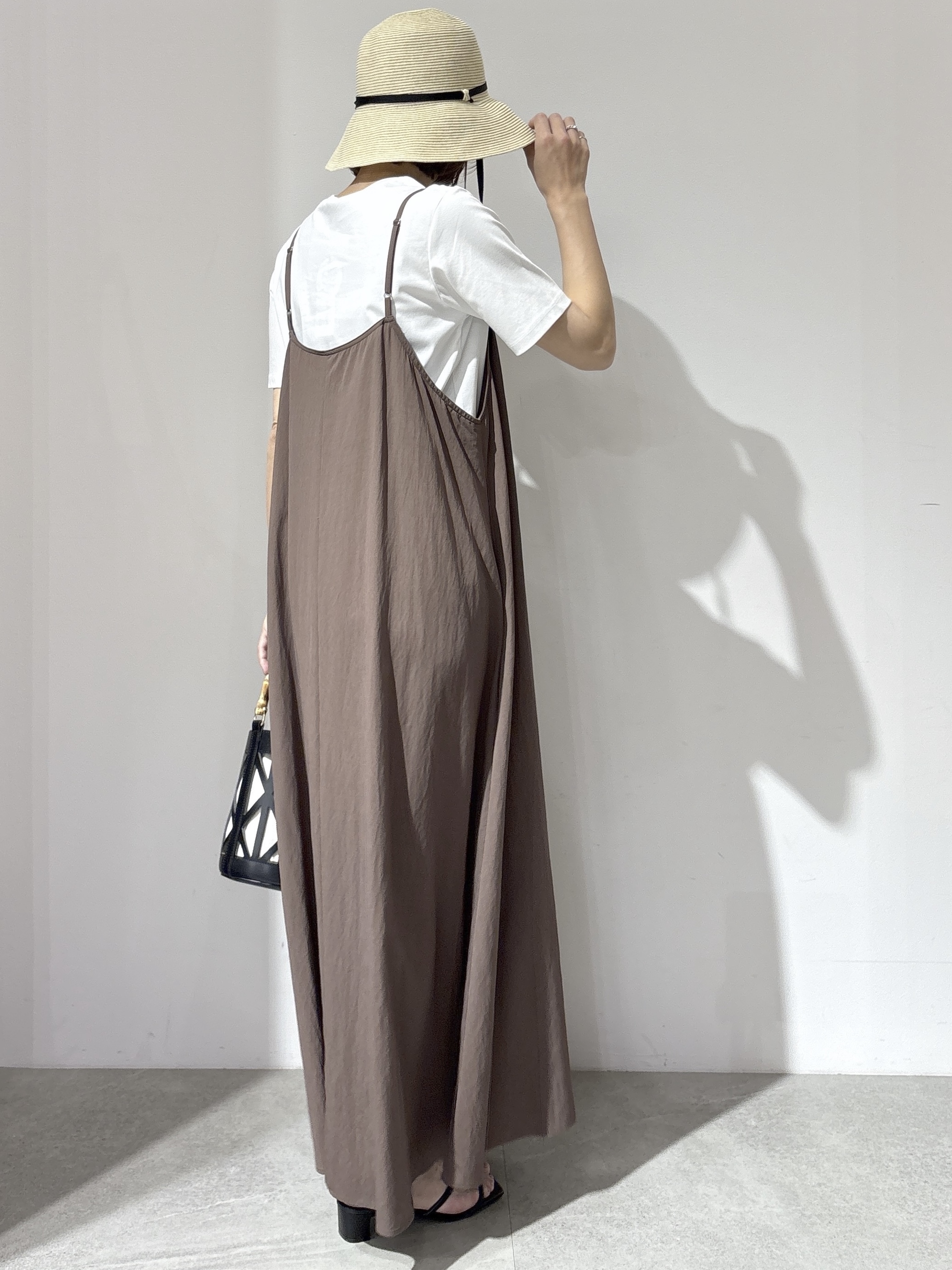 NAKAさんの「OPAQUE.CLIP｜ベーシックTシャツ／オーガニックコットン混【洗濯機OK】」を使ったコーディネート