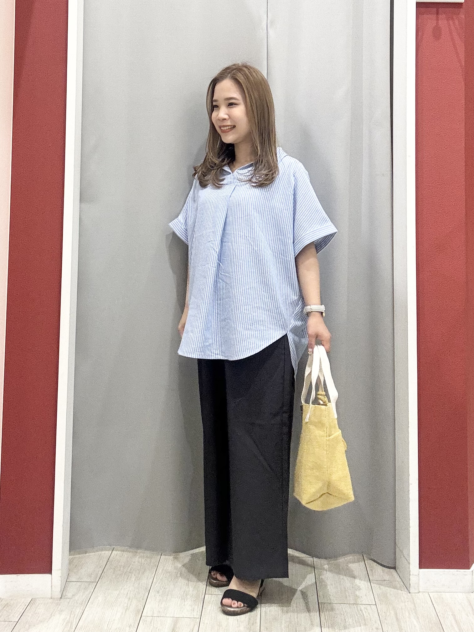 shioさんの「SHOO･LA･RUE｜【UV/吸水速乾/抗菌防臭】インせず着られる フレンチリネンスキッパーシャツ」を使ったコーディネート