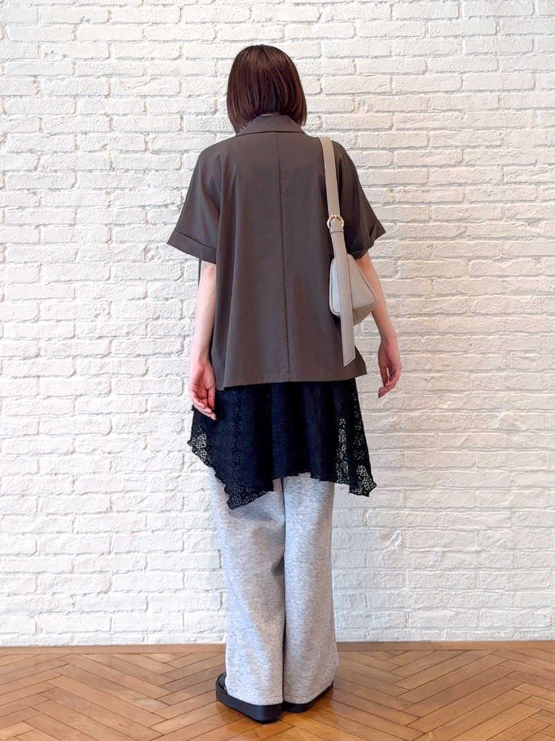 𝐜𝐡𝐢𝐤𝐚さんの「SHOO･LA･RUE｜【高レビュー/洗濯機可/セットアップ可】軽凛(かろりん) 半袖ジャケット」を使ったコーディネート