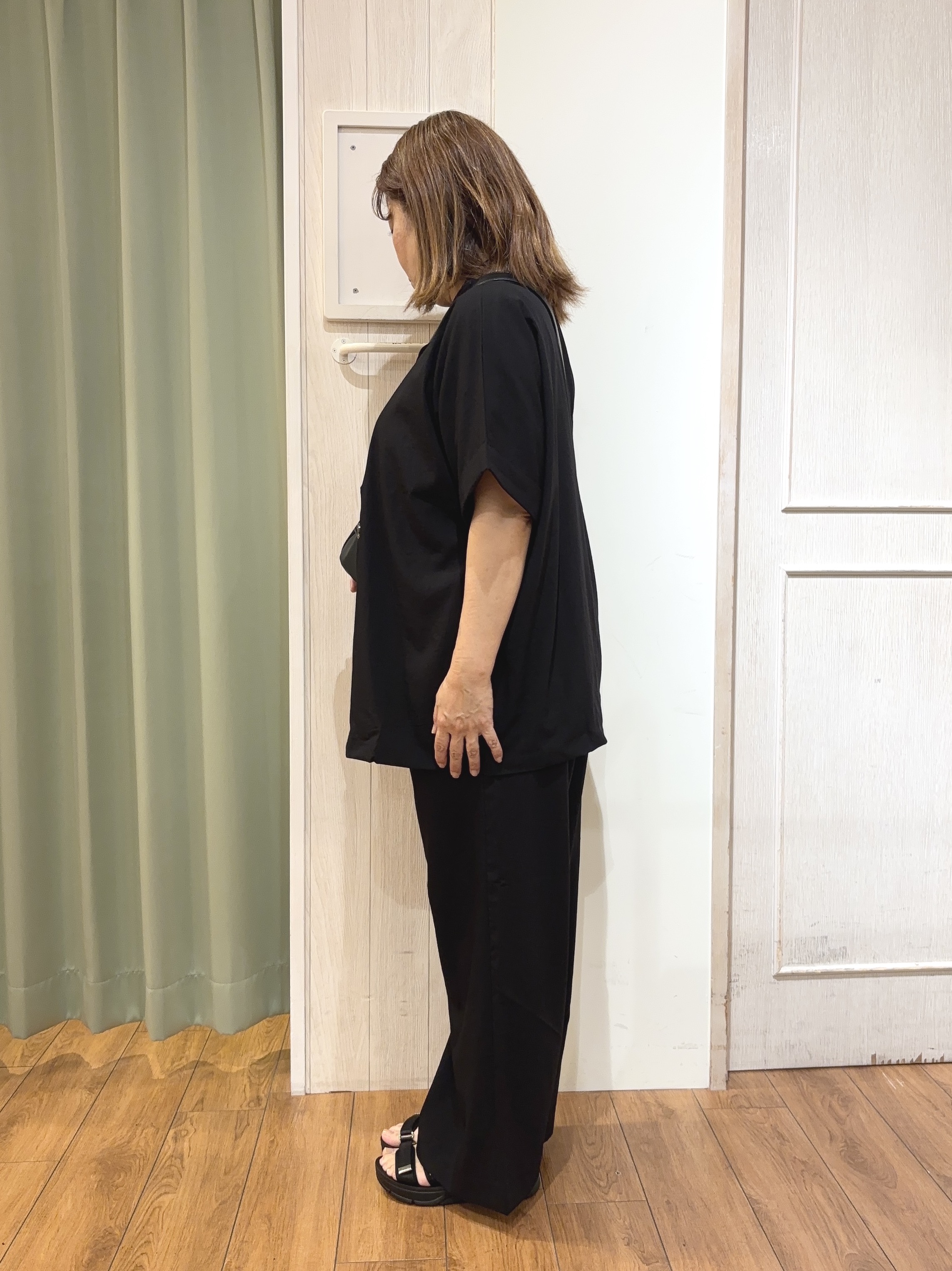 eさんの「SHOO･LA･RUE｜【高レビュー/洗濯機可/セットアップ可】軽凛(かろりん) 半袖ジャケット」を使ったコーディネート
