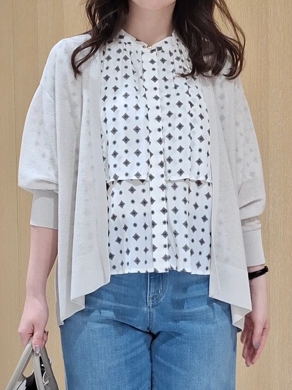 YuKaRiさんの「UNTITLED｜【日除け・冷房対策に】コットンリネンカーディガン」を使ったコーディネート