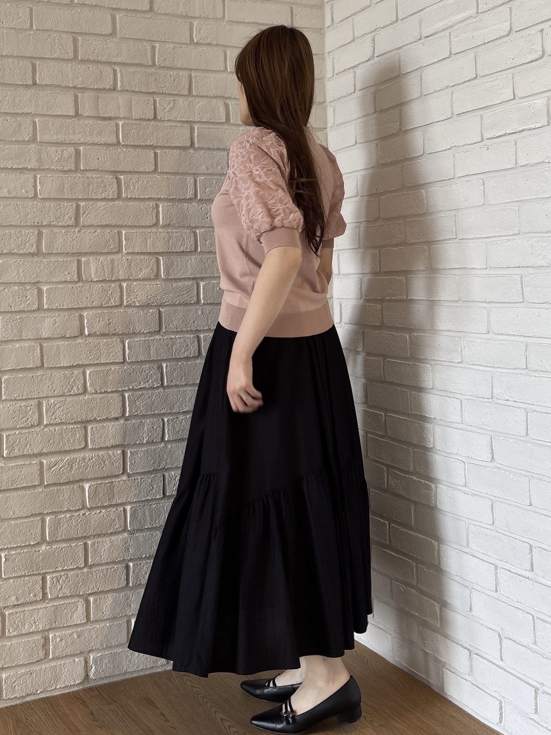 sayaさんの「grove｜一枚で着映える大人の袖コンシャスニット」を使ったコーディネート