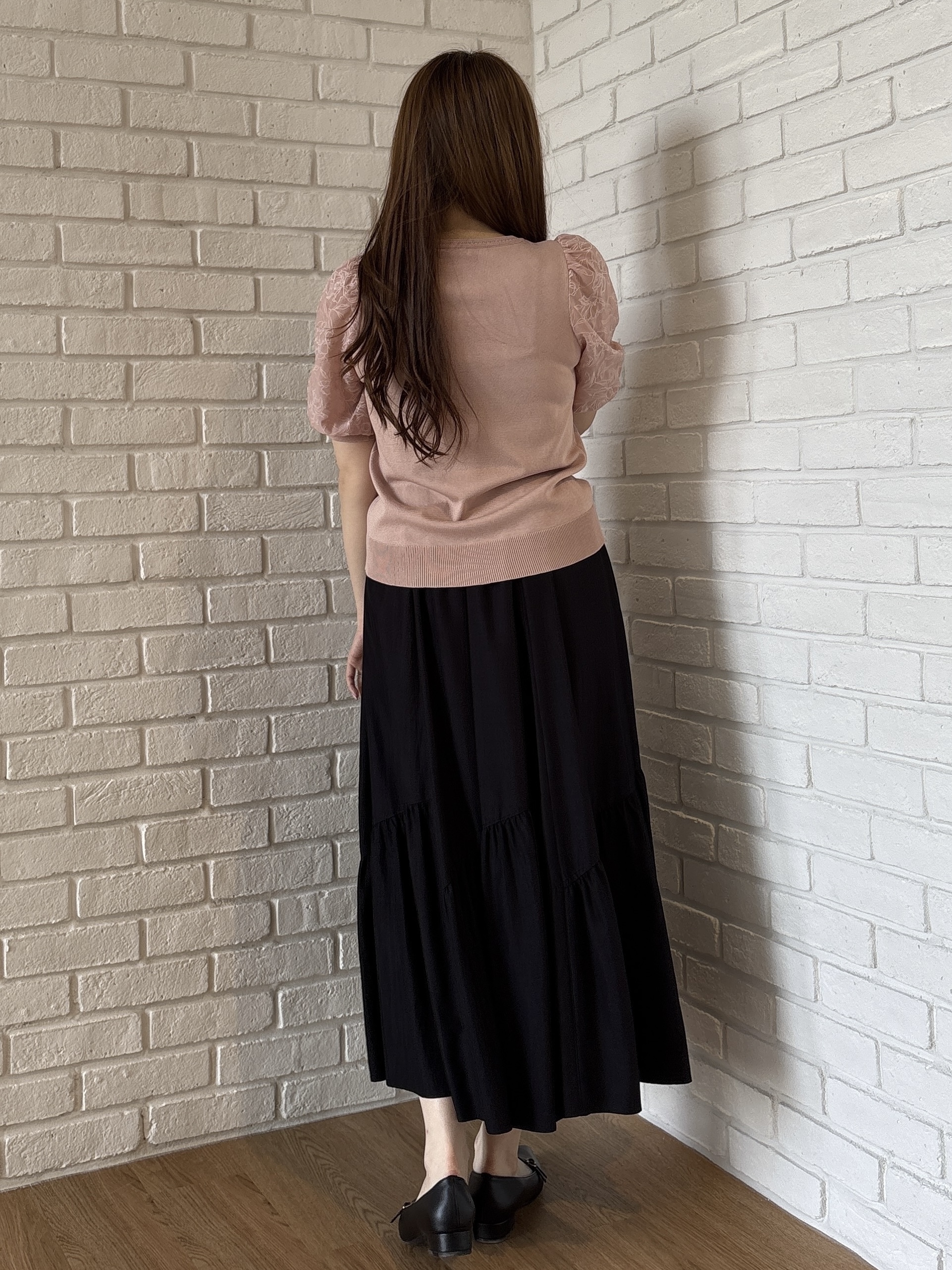 sayaさんの「grove｜一枚で着映える大人の袖コンシャスニット」を使ったコーディネート