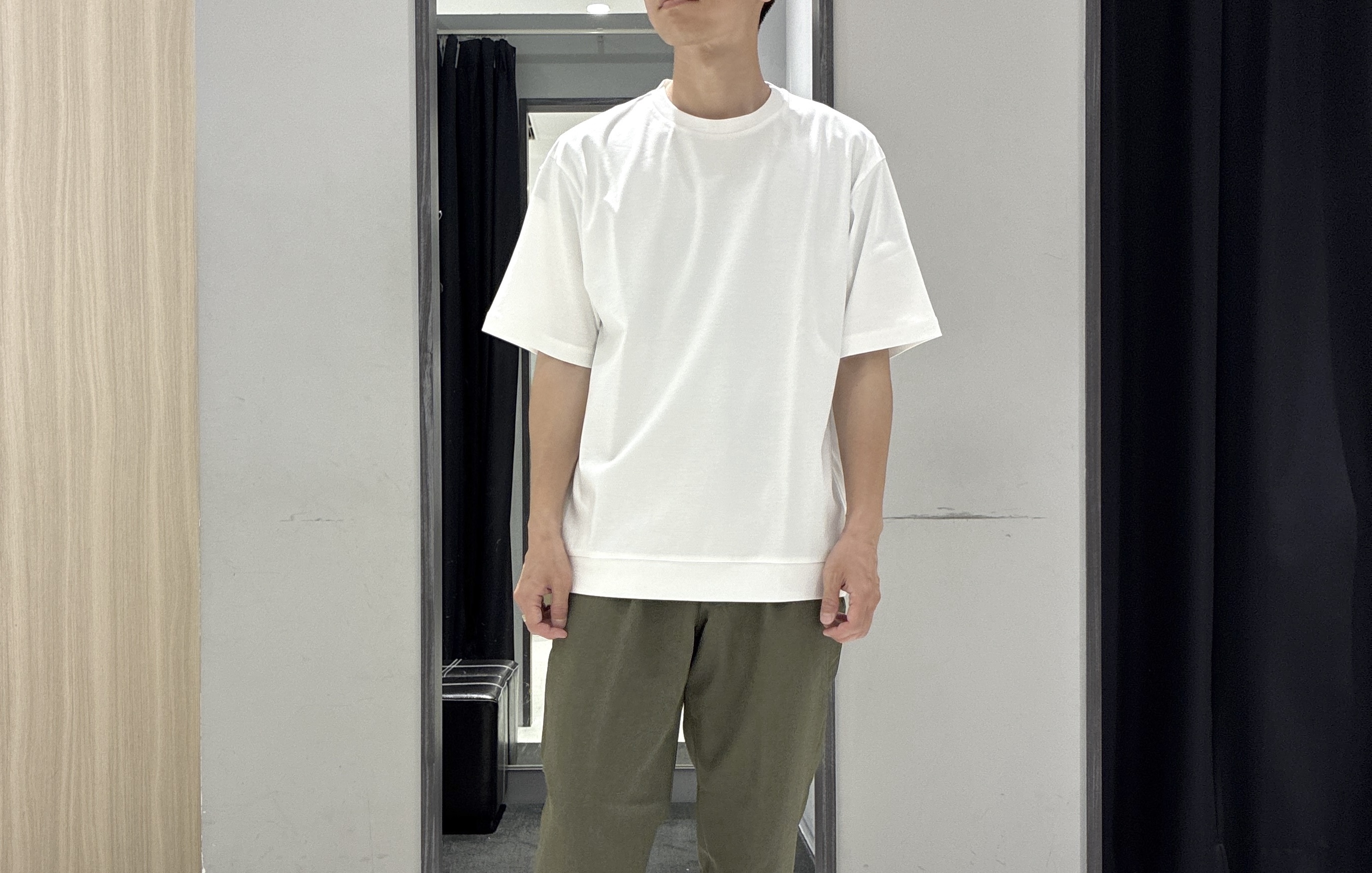 わいずみさんの「TAKEO KIKUCHI｜リップル小花シャツ」を使ったコーディネート