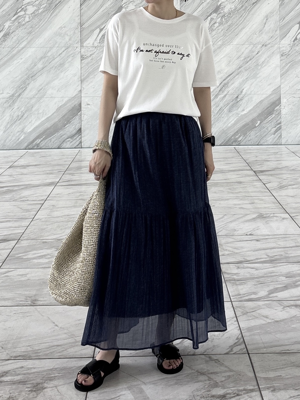 kotakiさんの「INDIVI｜【UVケア／選べるグラフィック】スムースジャージTシャツ」を使ったコーディネート