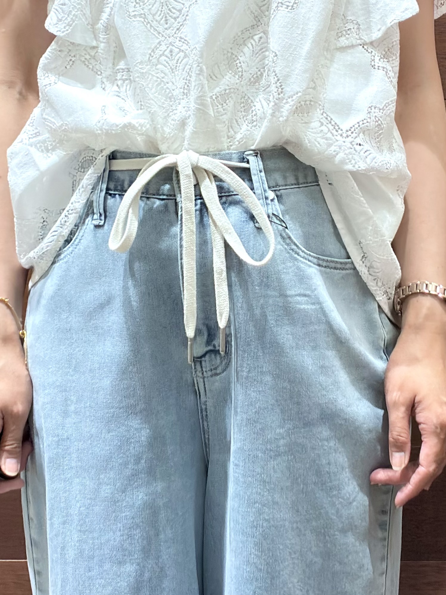 みりんさんの「OPAQUE.CLIP｜レースフレアスリーブブラウス【洗濯機OK】」を使ったコーディネート