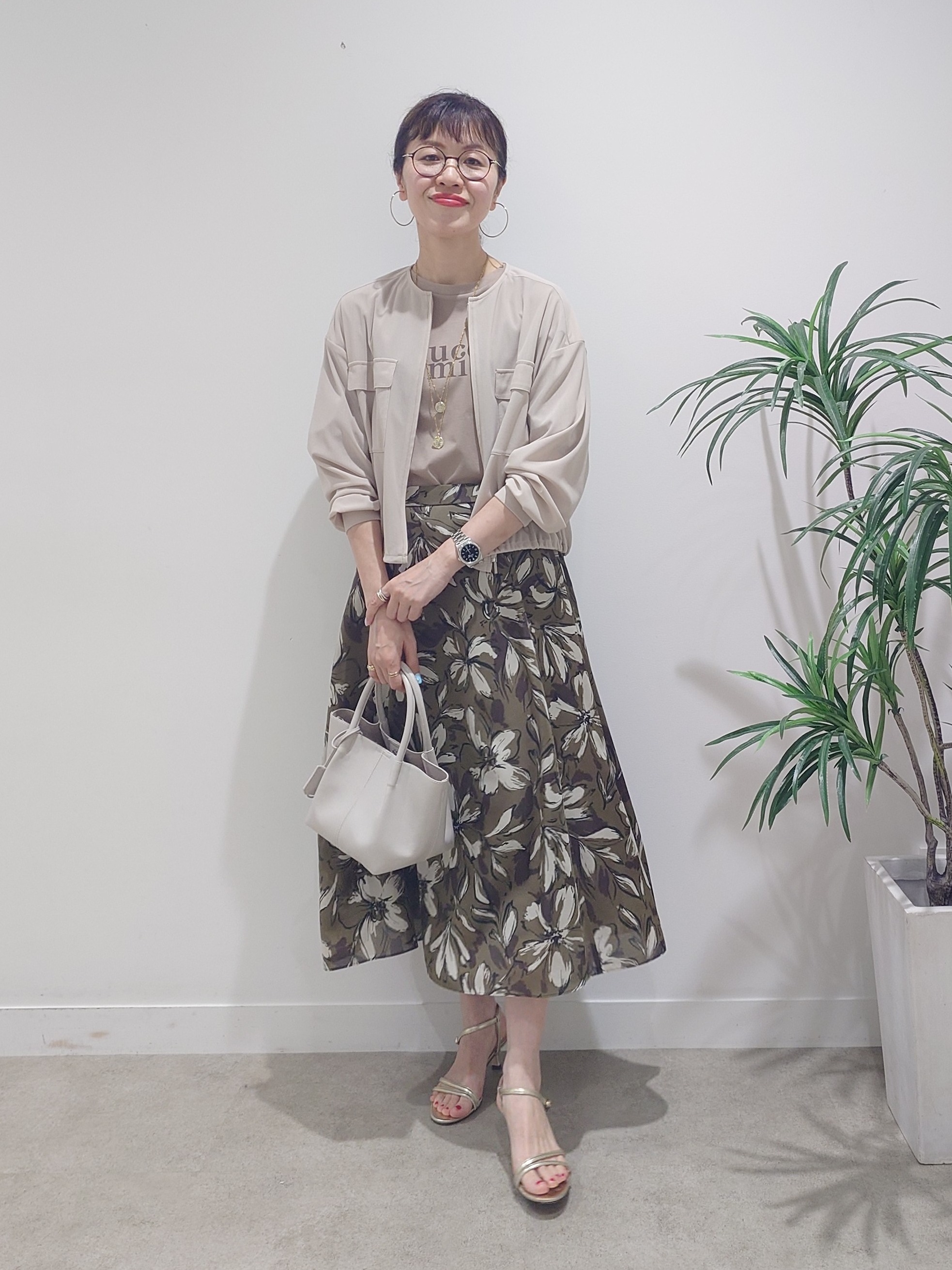 MUTSUKOさんの「UNTITLED｜◆【洗える】シアーブルゾン」を使ったコーディネート