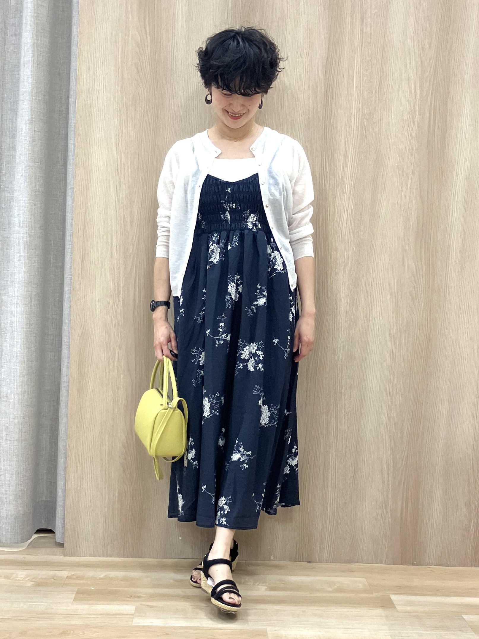 Keiさんの「grove｜【洗える】大人のシャーリングキャミワンピース」を使ったコーディネート
