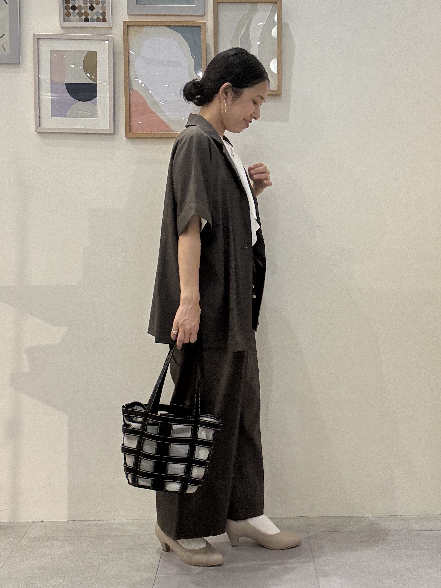 たけぴさんの「SHOO･LA･RUE｜【高レビュー/洗濯機可/セットアップ可】軽凛(かろりん) 半袖ジャケット」を使ったコーディネート