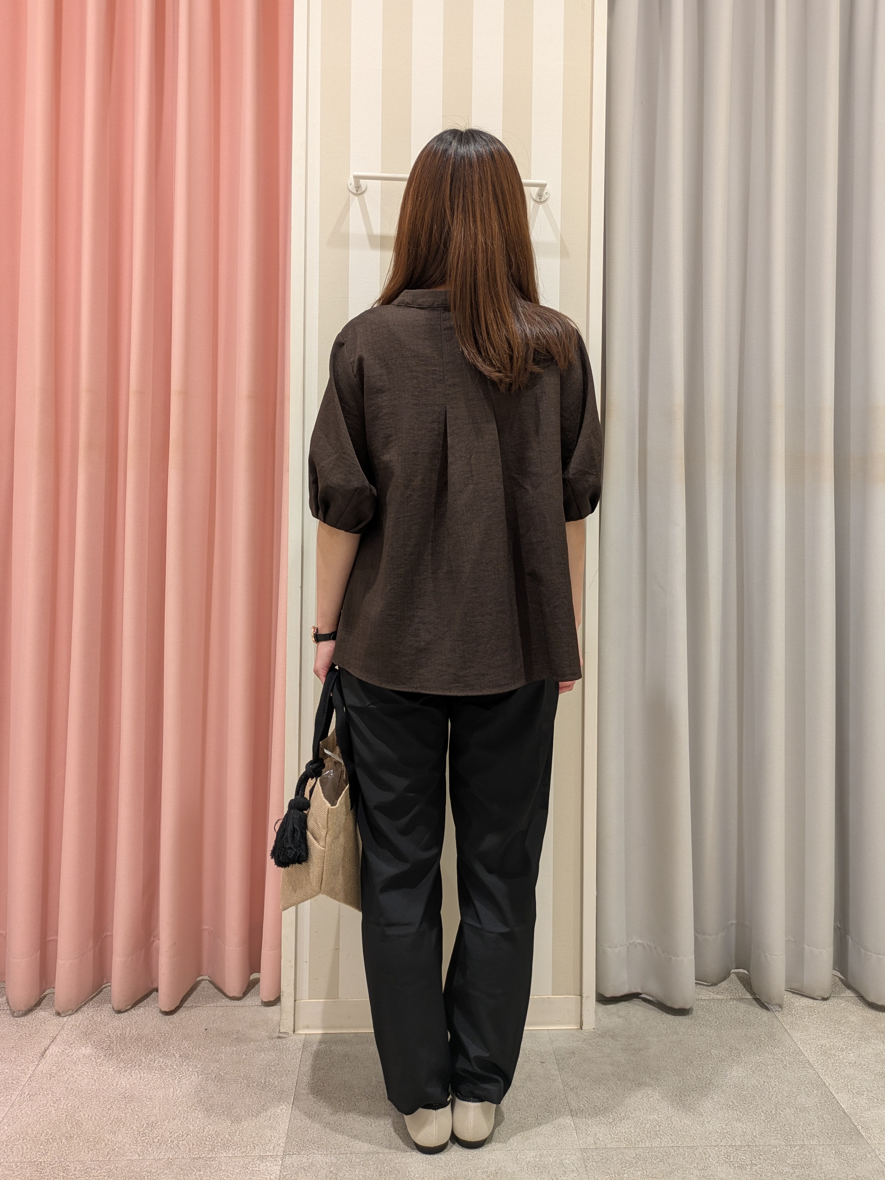𝐂𝐡𝐢𝐢 &hearts;(ちー)さんの「SHOO･LA･RUE｜【高レビュー/吸水速乾/洗濯機可/S-3L】さらさらで軽い穿き心地 さらかるイージーパンツ」を使ったコーディネート