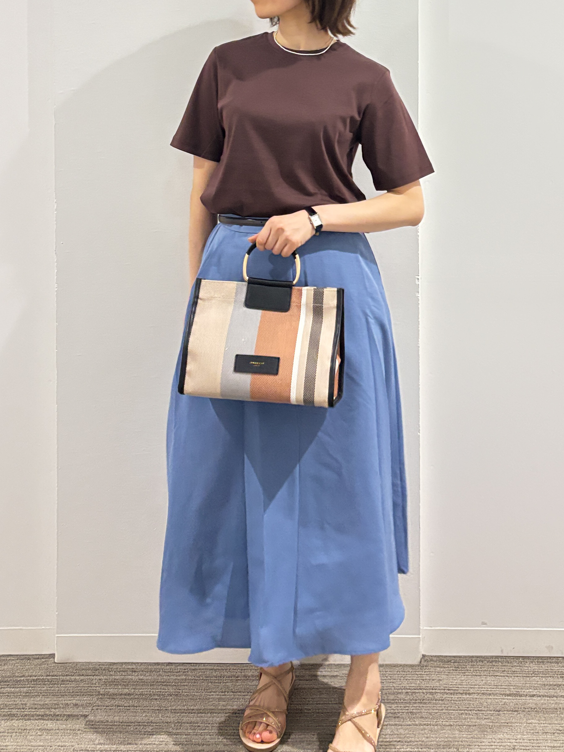 kumiさんの「OPAQUE.CLIP｜ベーシックTシャツ／オーガニックコットン混【洗濯機OK】」を使ったコーディネート