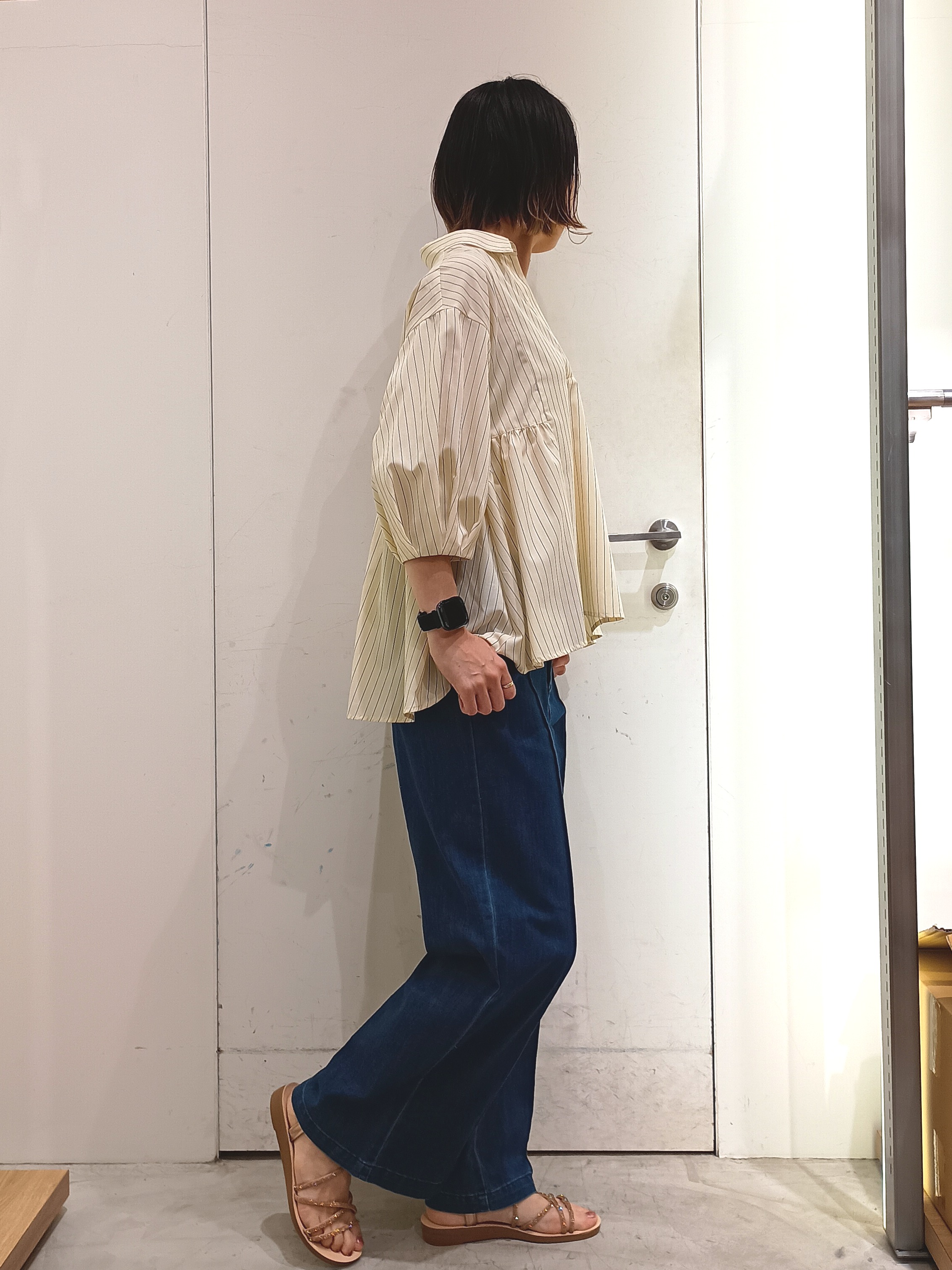 shinkoさんの「OPAQUE.CLIP｜スキッパーペプラムブラウス【洗濯機OK】」を使ったコーディネート