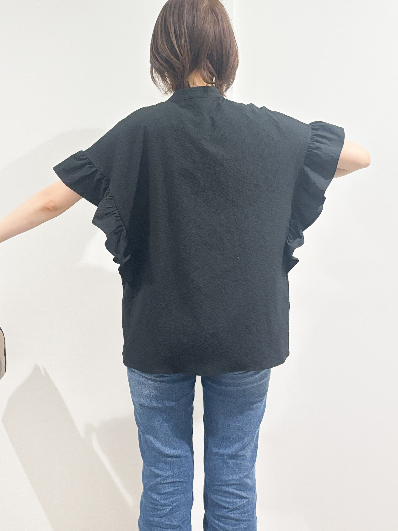kumiさんの「OPAQUE.CLIP｜【UV】フリルスキッパーブラウス《洗濯機OK》」を使ったコーディネート